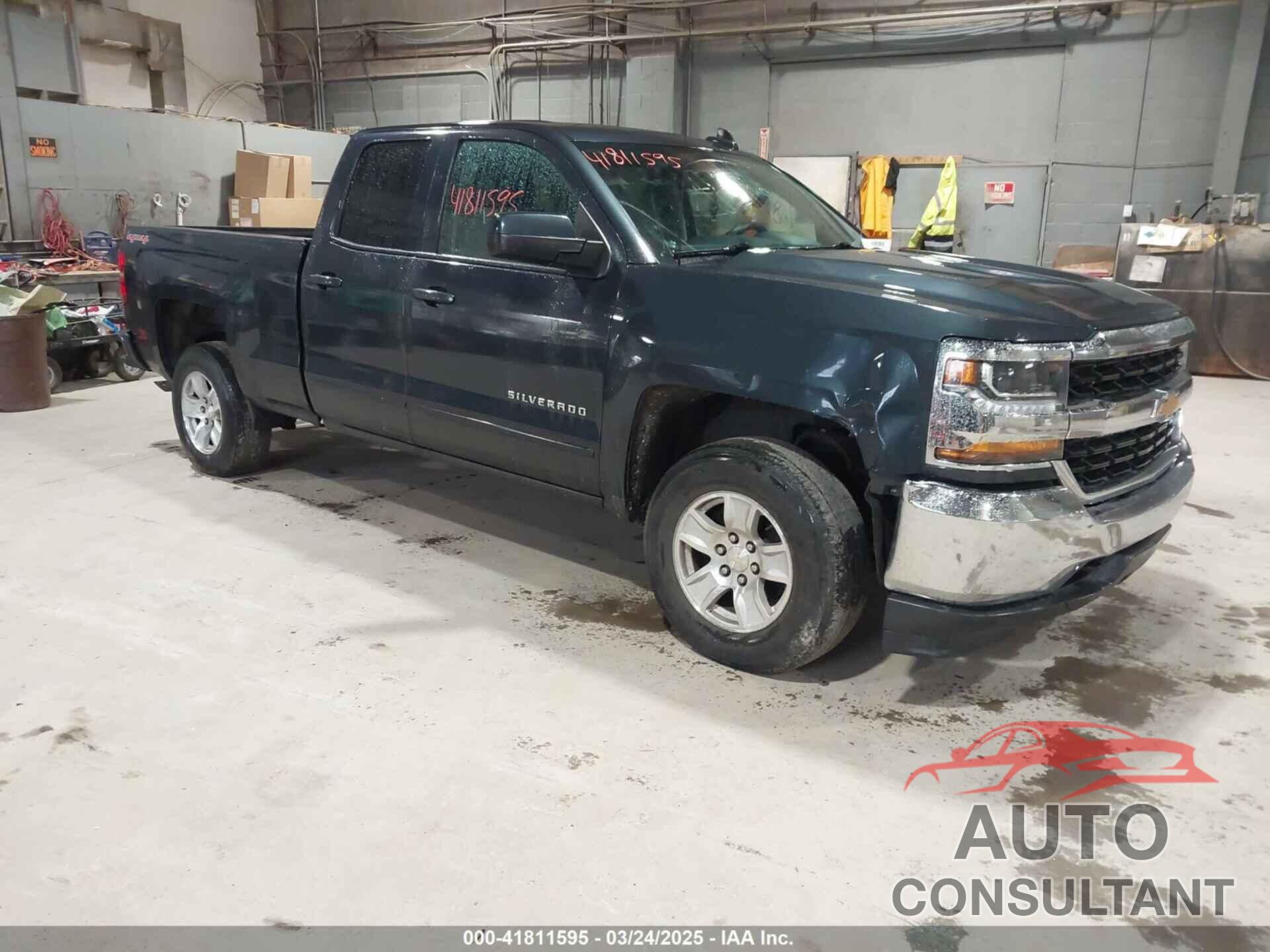 CHEVROLET SILVERADO 1500 2017 - 1GCVKREH8HZ284472