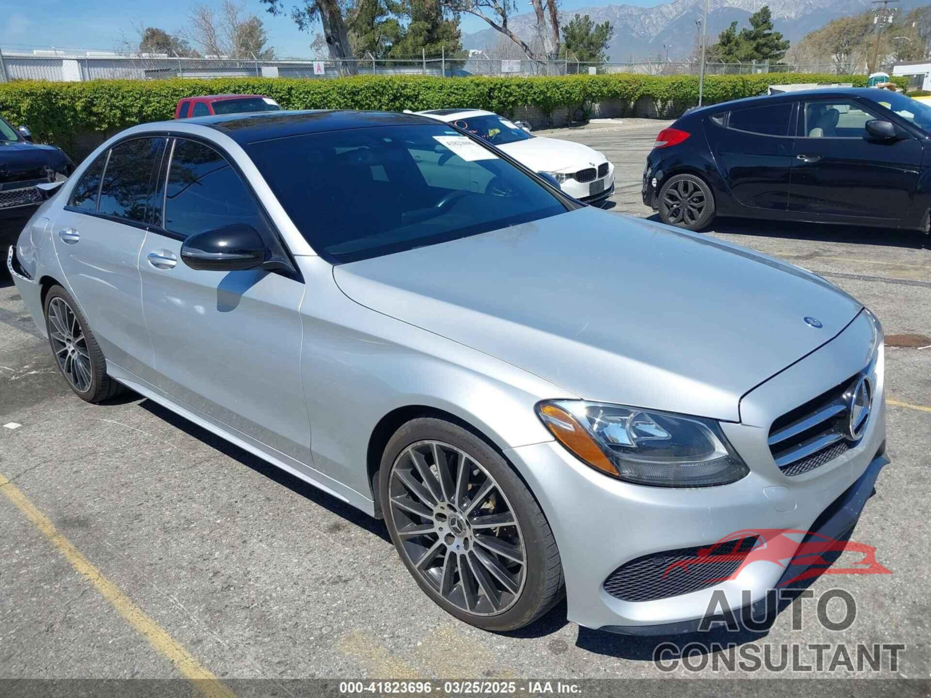MERCEDES-BENZ C 300 2017 - 55SWF4JB4HU219037