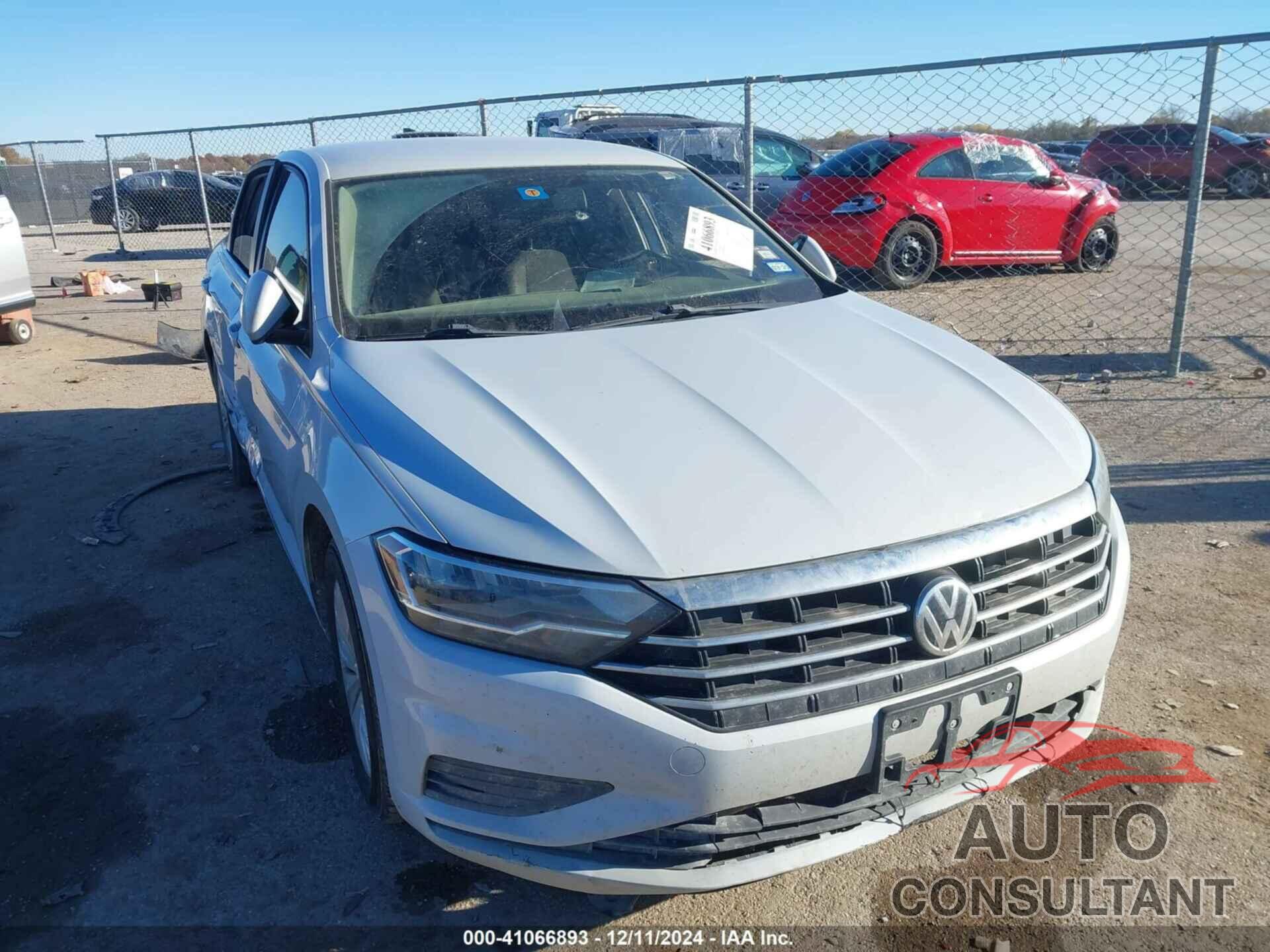 VOLKSWAGEN JETTA 2019 - 3VWN57BU8KM034619