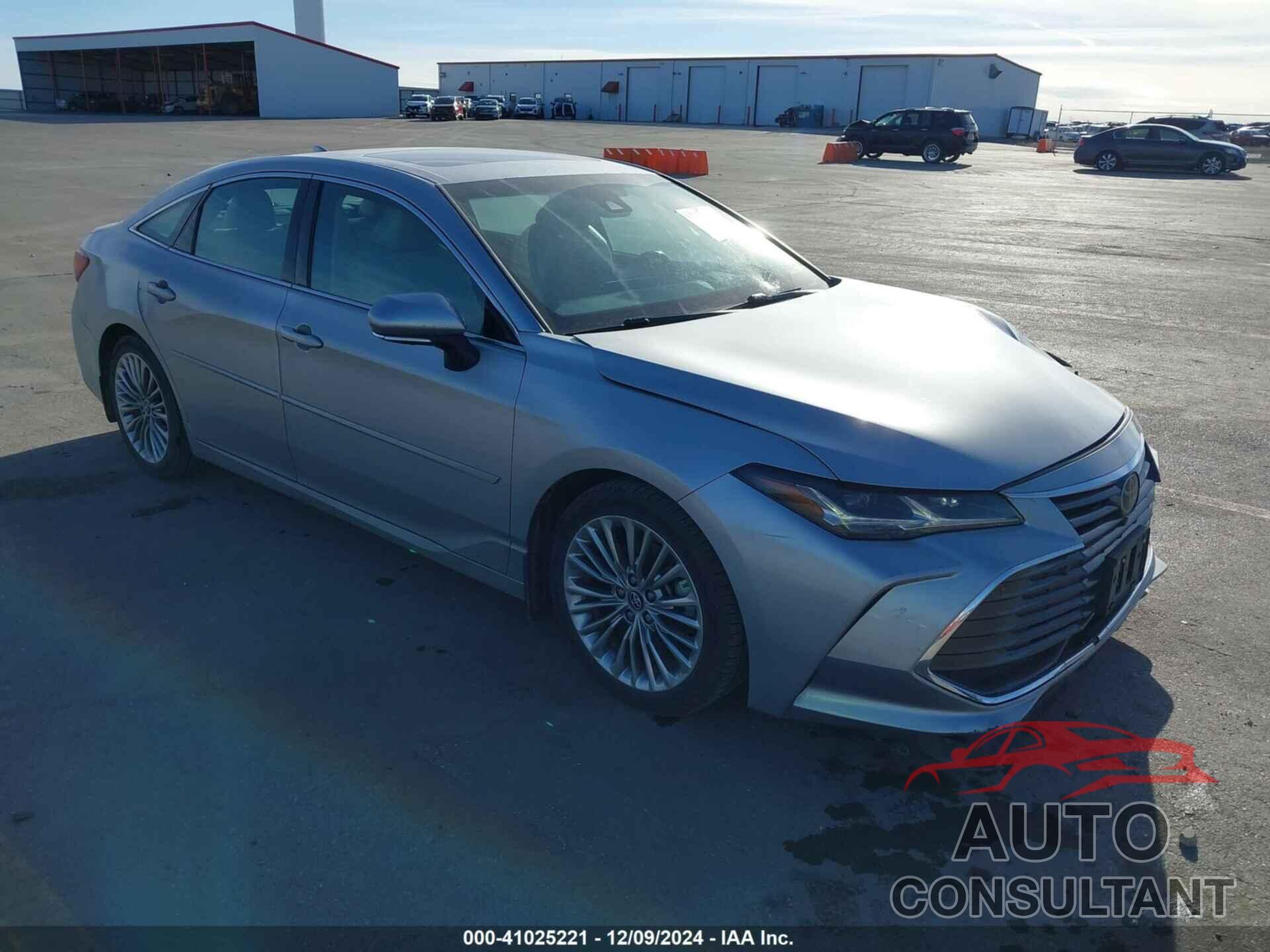 TOYOTA AVALON 2019 - 4T1BZ1FB0KU022536