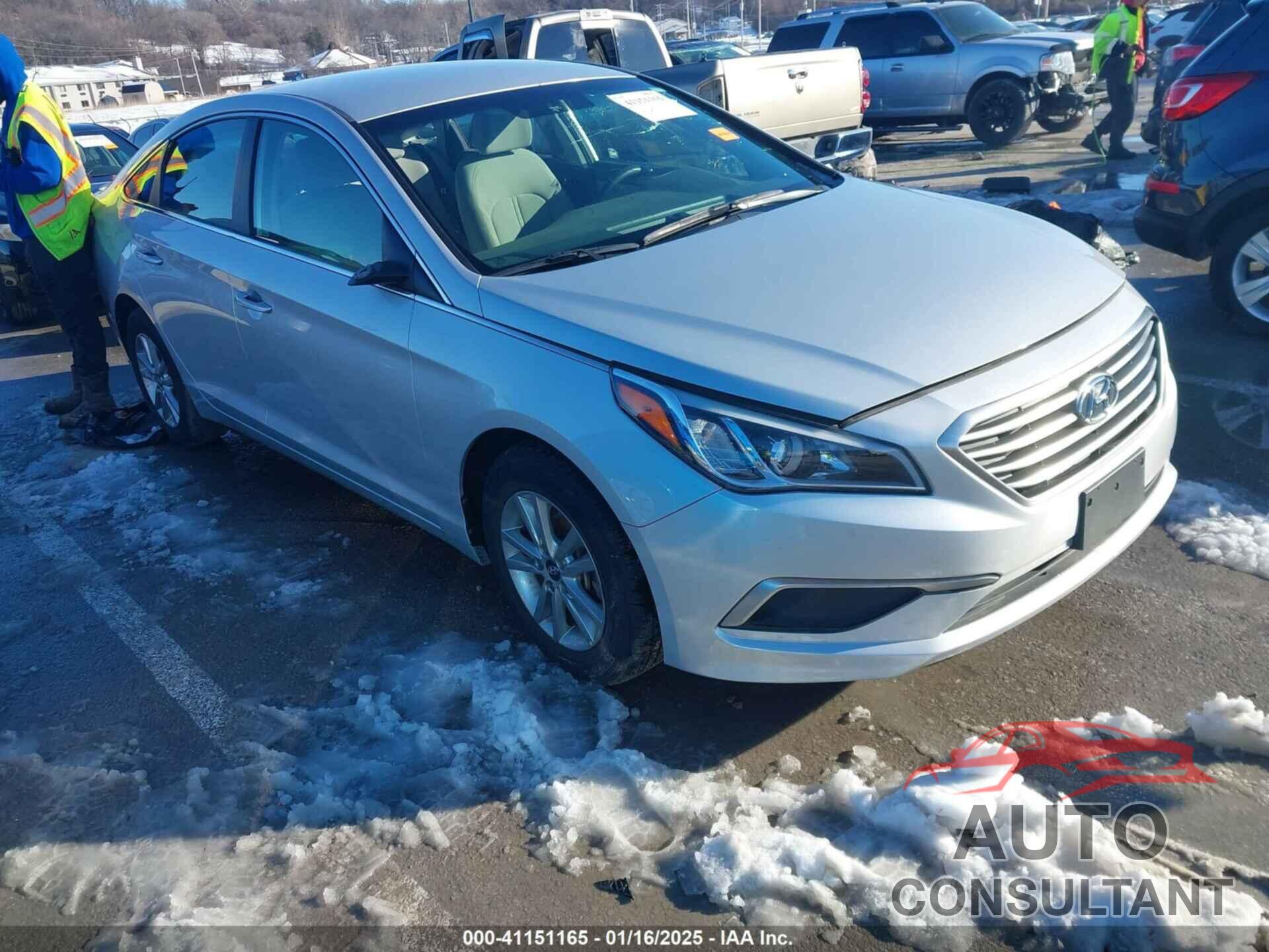 HYUNDAI SONATA 2017 - 5NPE24AF5HH563084
