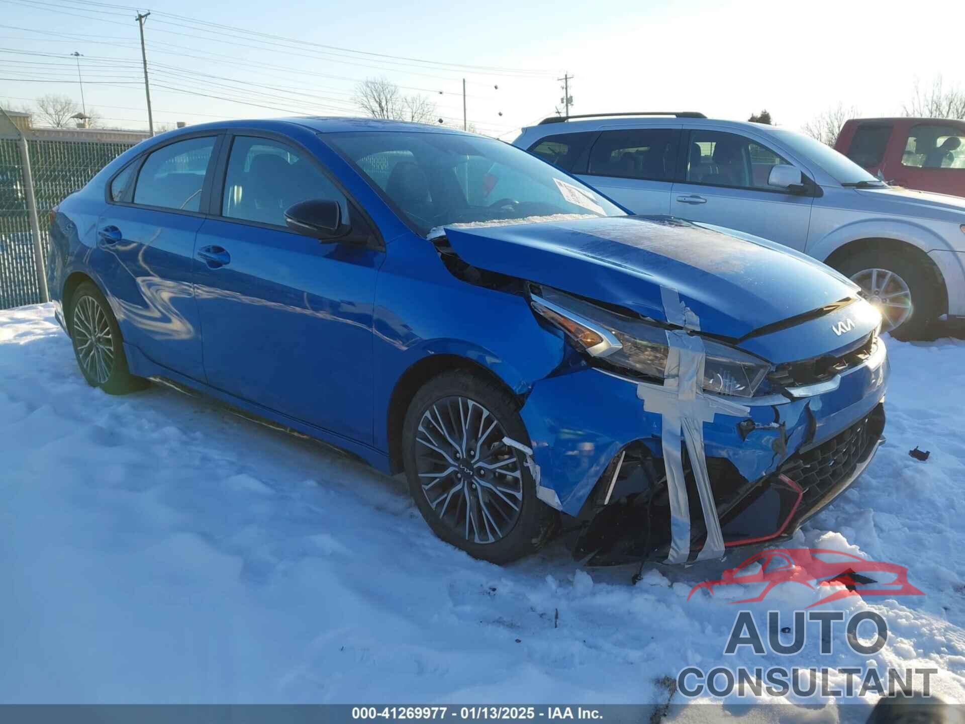 KIA FORTE 2023 - 3KPF54AD1PE673952