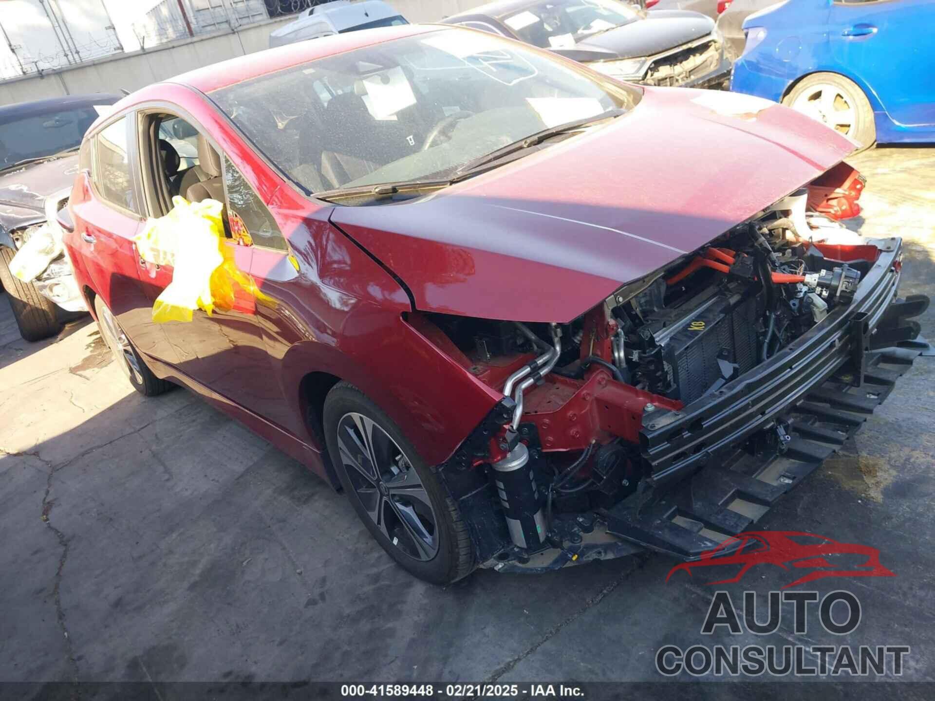 NISSAN LEAF 2022 - 1N4AZ1CV1NC559365
