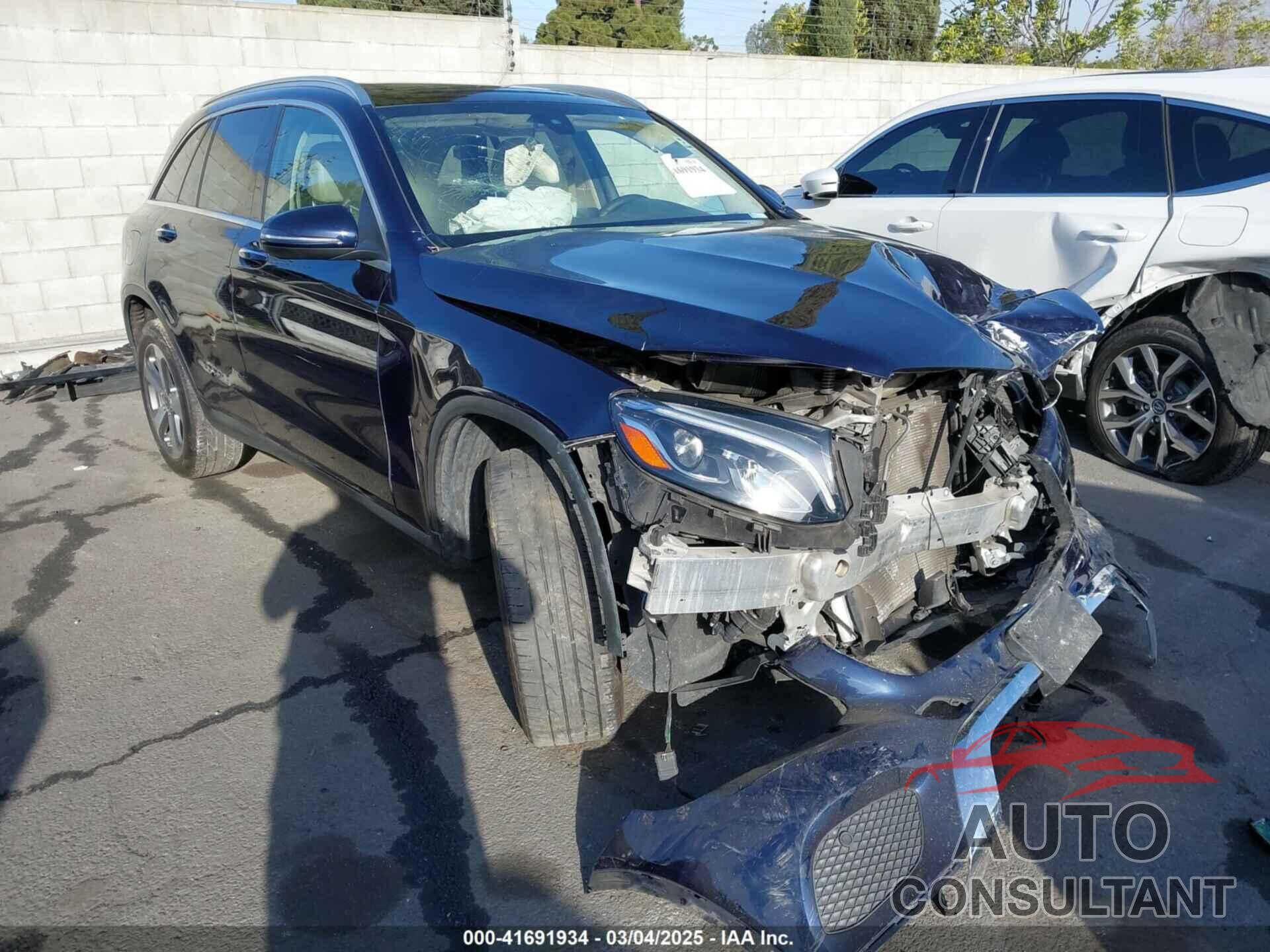 MERCEDES-BENZ GLC 300 2019 - WDC0G4JB6KF567472