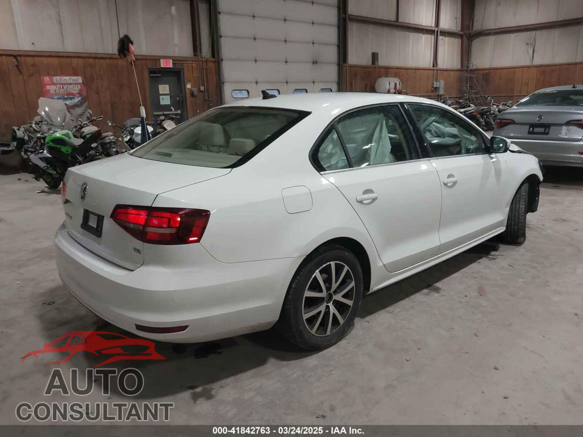 VOLKSWAGEN JETTA 2017 - 3VWDB7AJ2HM287858