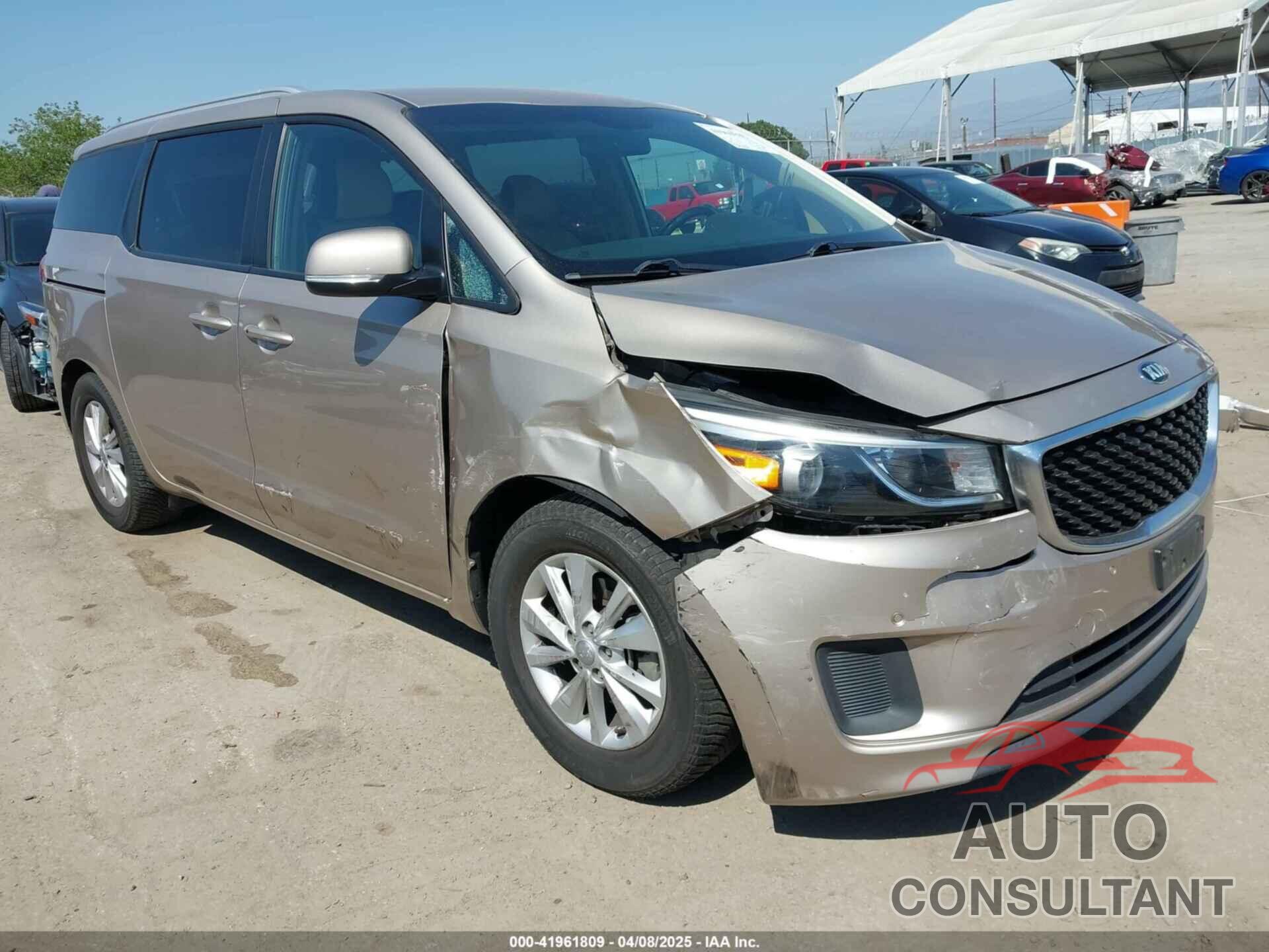 KIA SEDONA 2017 - KNDMB5C16H6254544