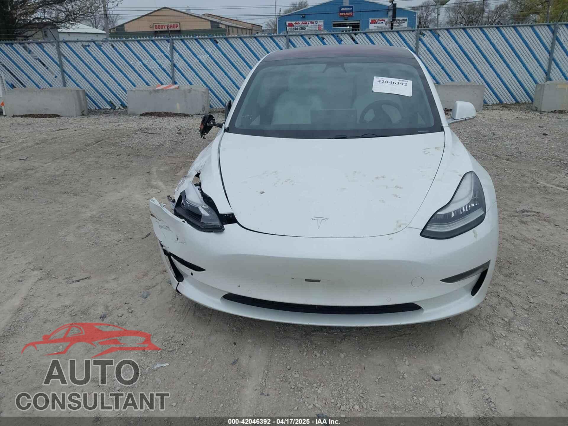 TESLA MODEL 3 2018 - 5YJ3E1EA5JF155507