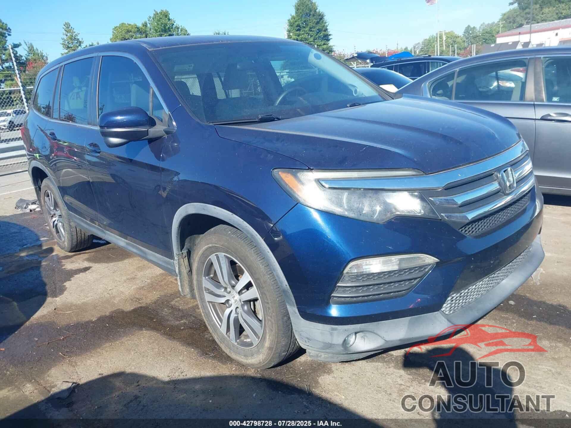 HONDA PILOT 2017 - 5FNYF5H38HB008227