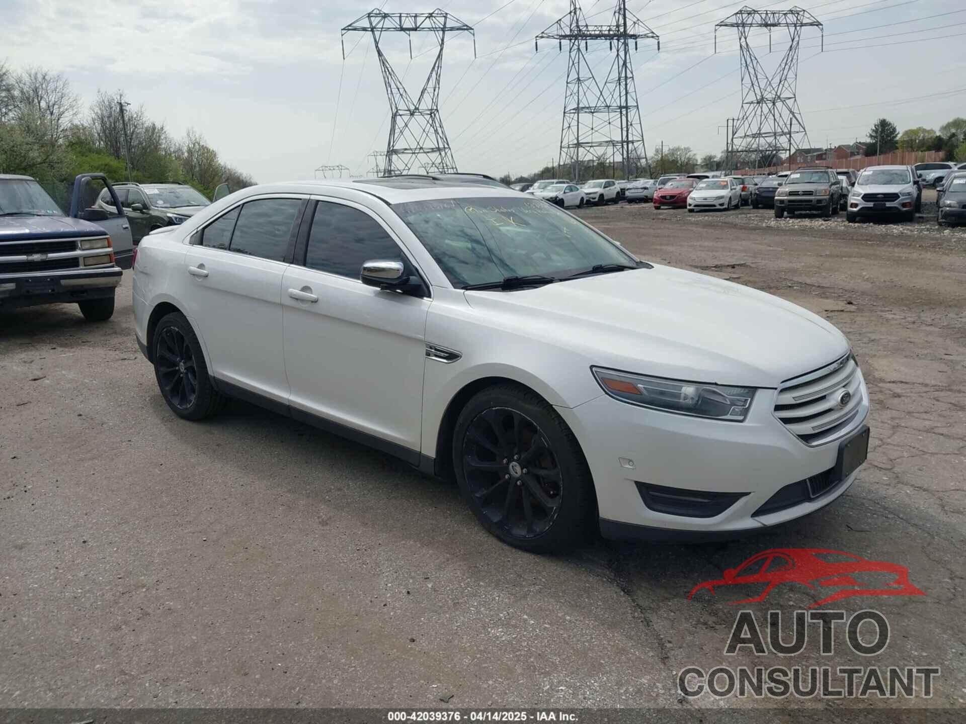 FORD TAURUS 2013 - 1FAHP2F8XDG122357