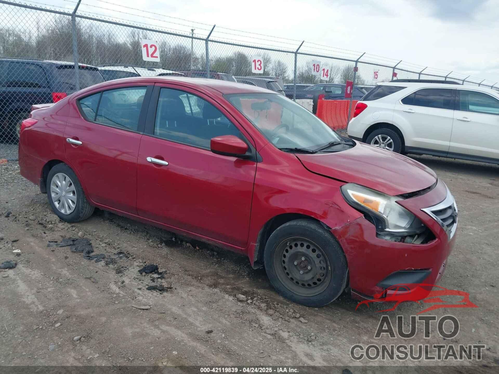 NISSAN VERSA 2015 - 3N1CN7AP8FL851299