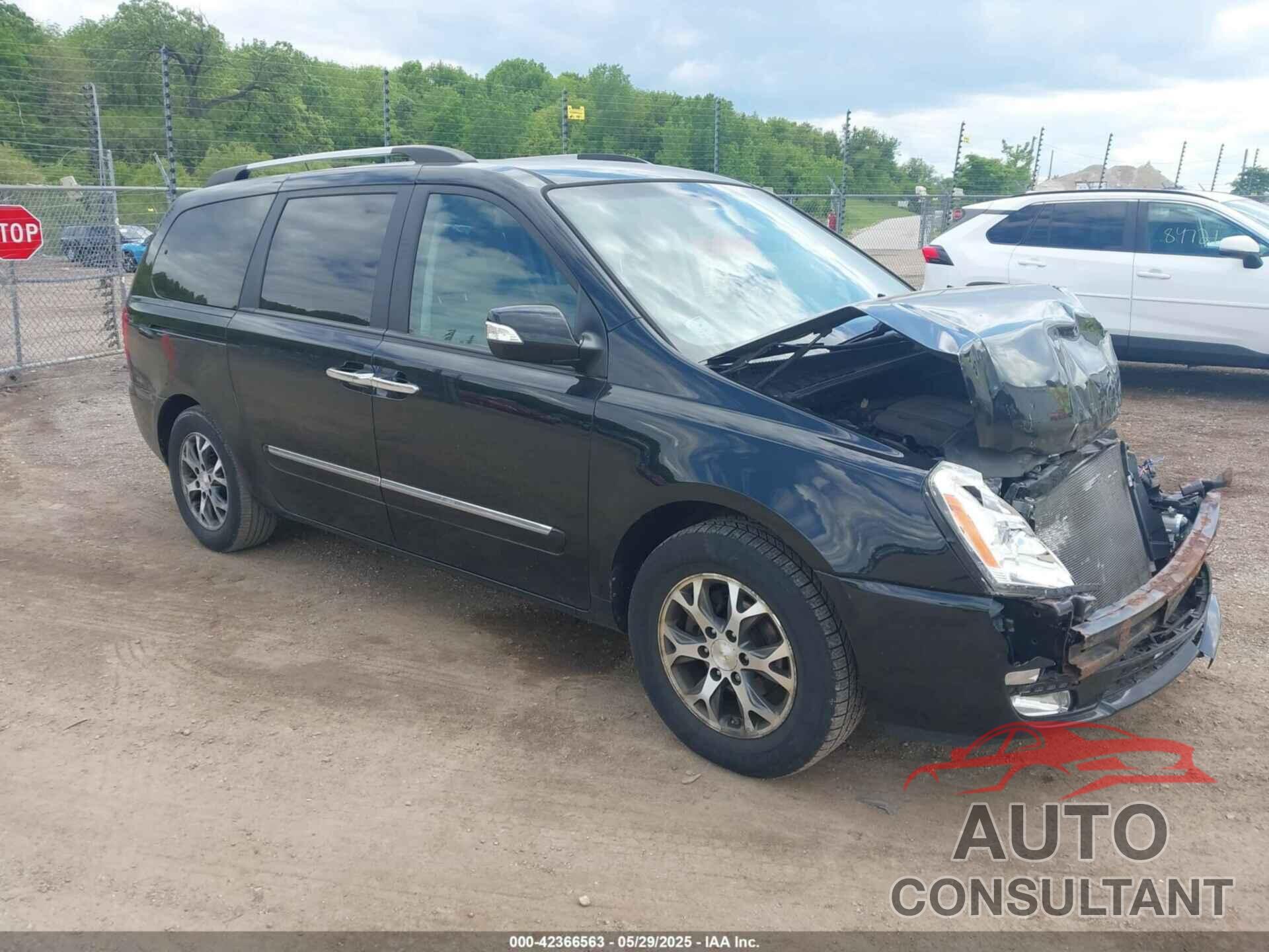 KIA SEDONA 2014 - KNDMH4C71E6591891