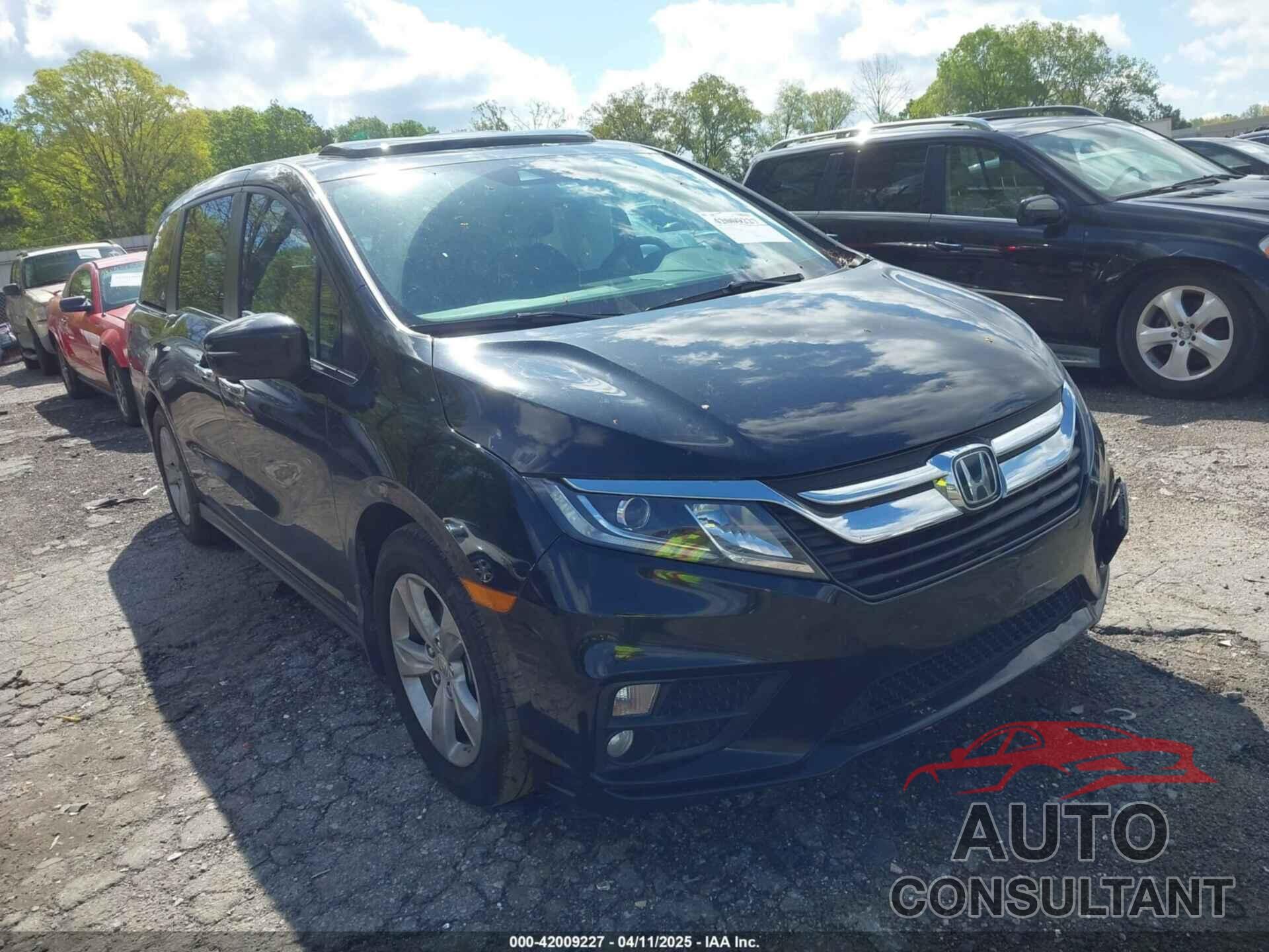 HONDA ODYSSEY 2018 - 5FNRL6H75JB065206