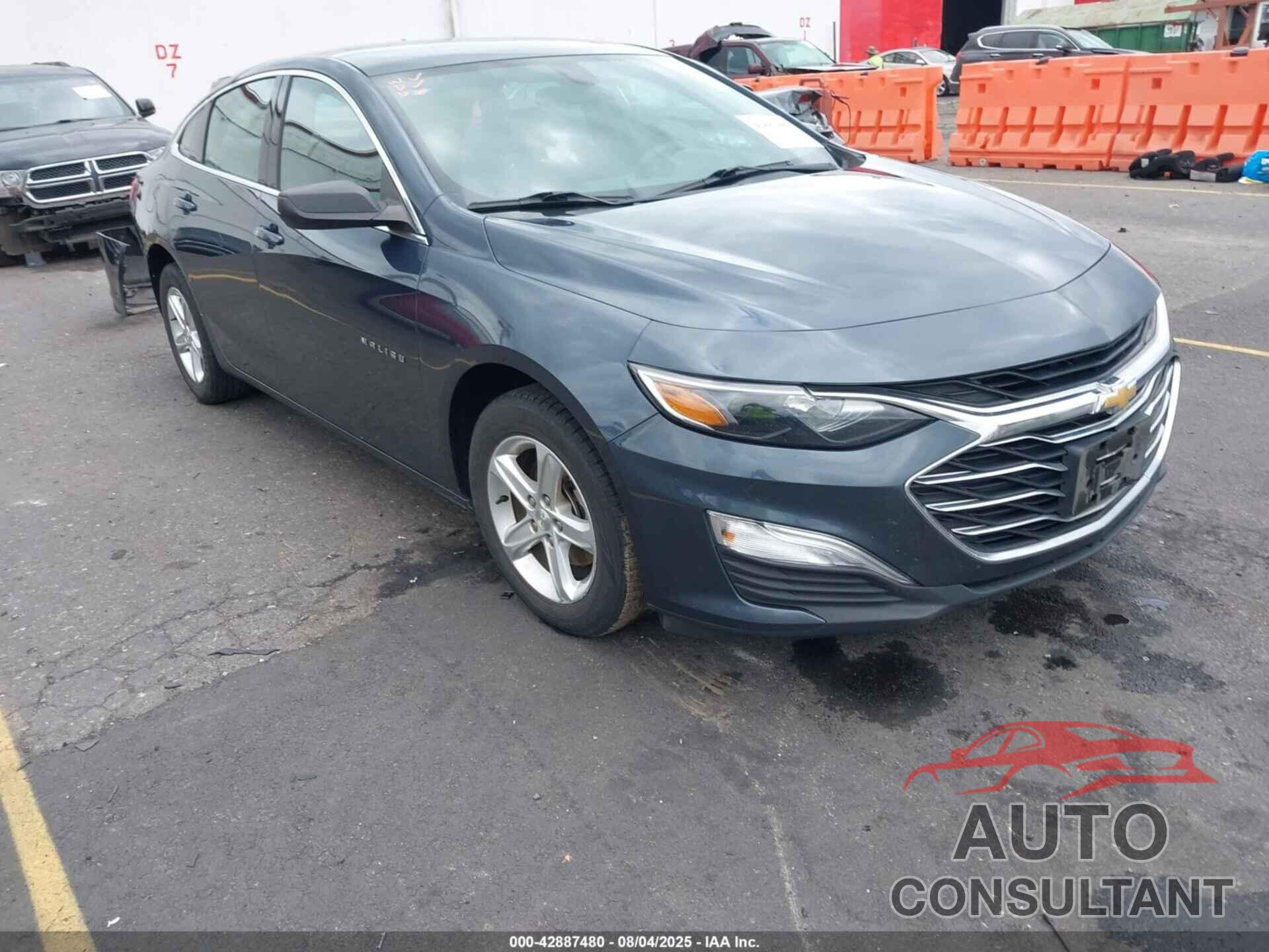CHEVROLET MALIBU 2020 - 1G1ZB5ST6LF155037