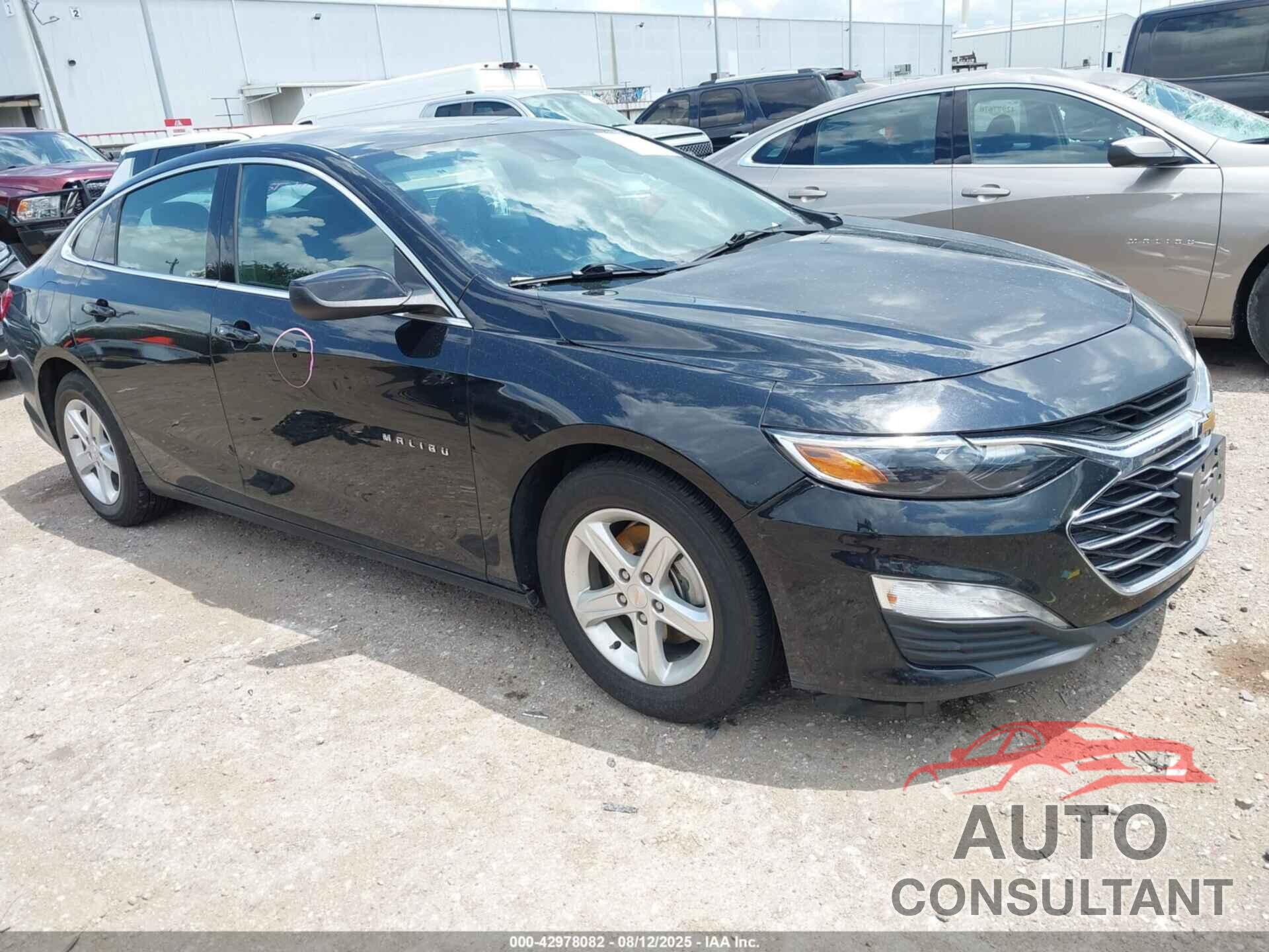 CHEVROLET MALIBU 2023 - 1G1ZD5ST1PF160484