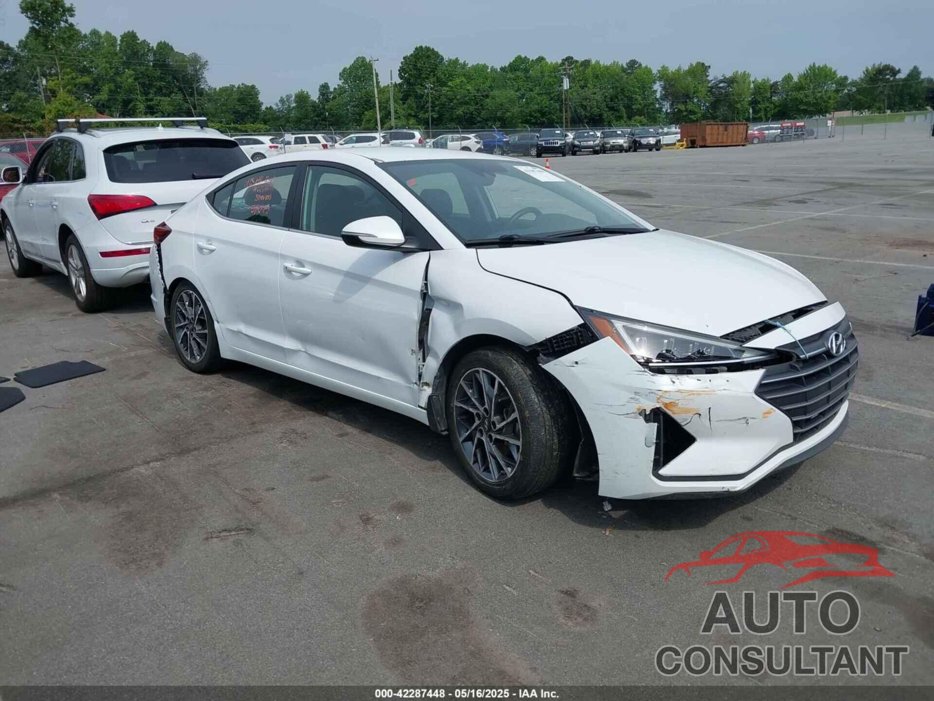 HYUNDAI ELANTRA 2019 - 5NPD84LF7KH474535
