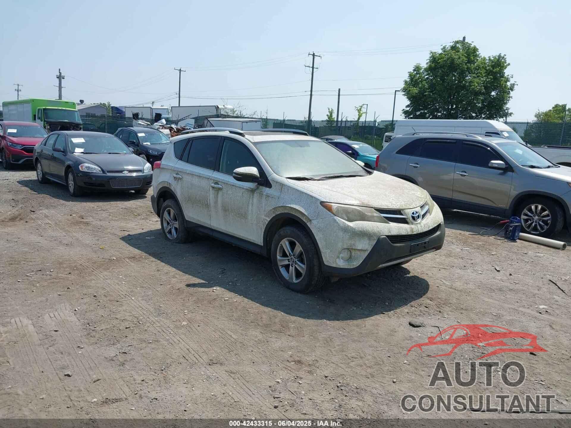 TOYOTA RAV4 2015 - JTMRFREV6FJ019556