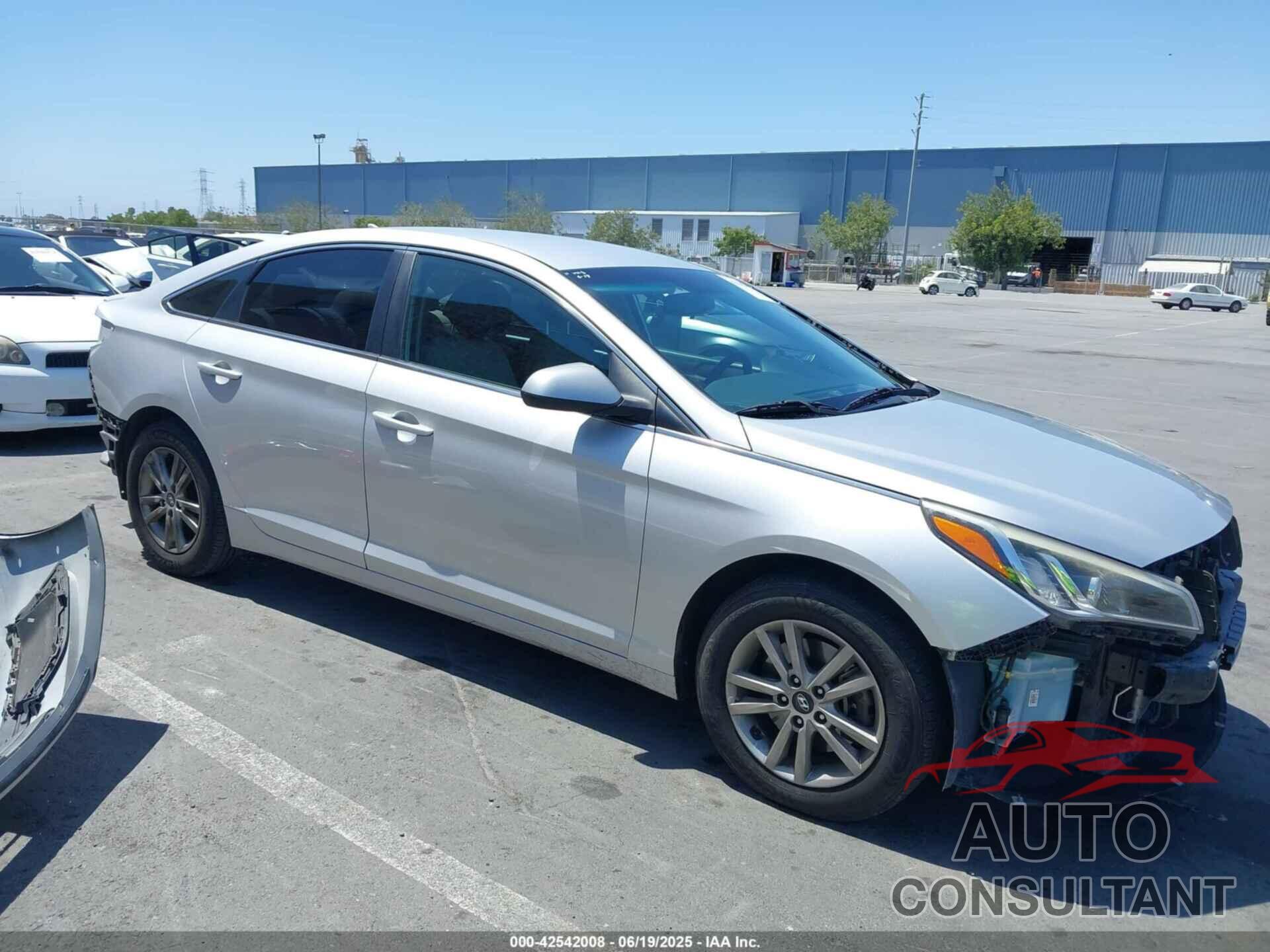 HYUNDAI SONATA 2016 - 5NPE24AF2GH266109