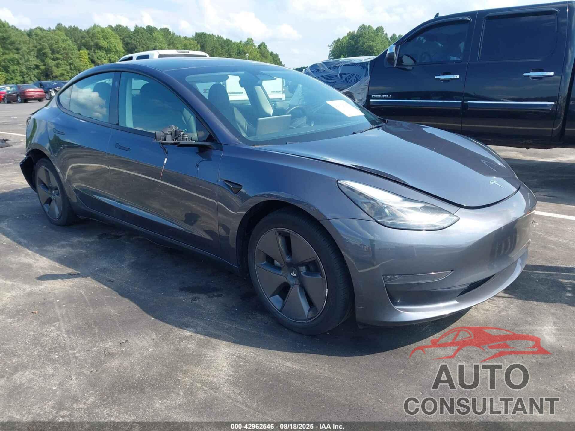 TESLA MODEL 3 2023 - 5YJ3E1EAXPF613101