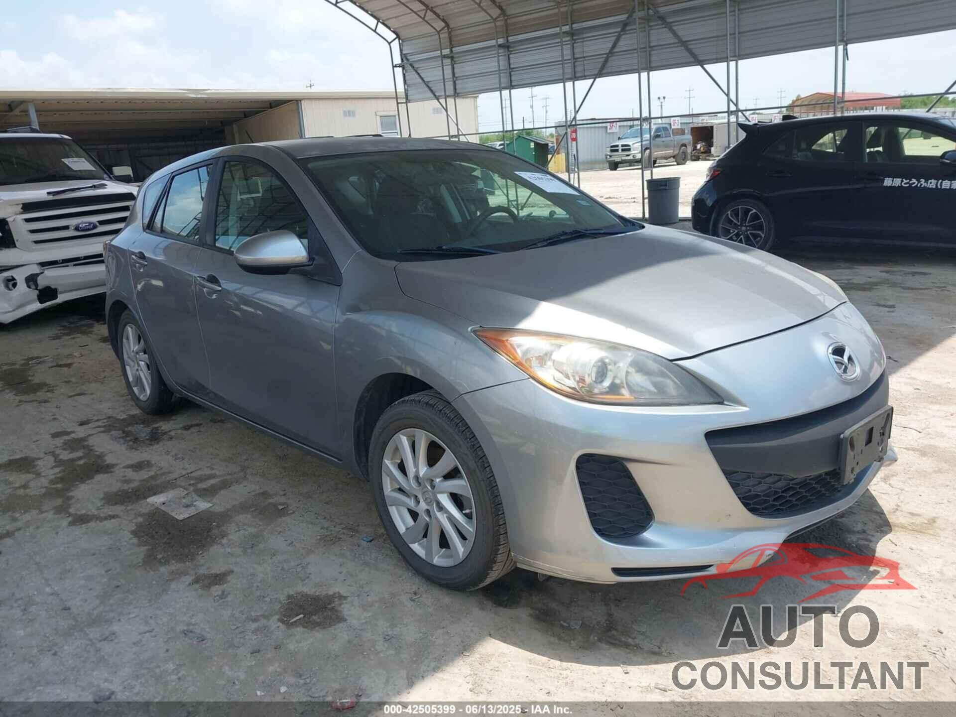 MAZDA MAZDA3 2012 - JM1BL1L80C1657466