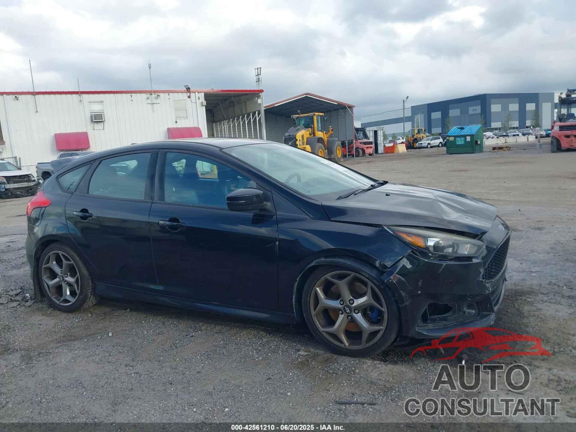 FORD FOCUS ST 2017 - 1FADP3L92HL234049