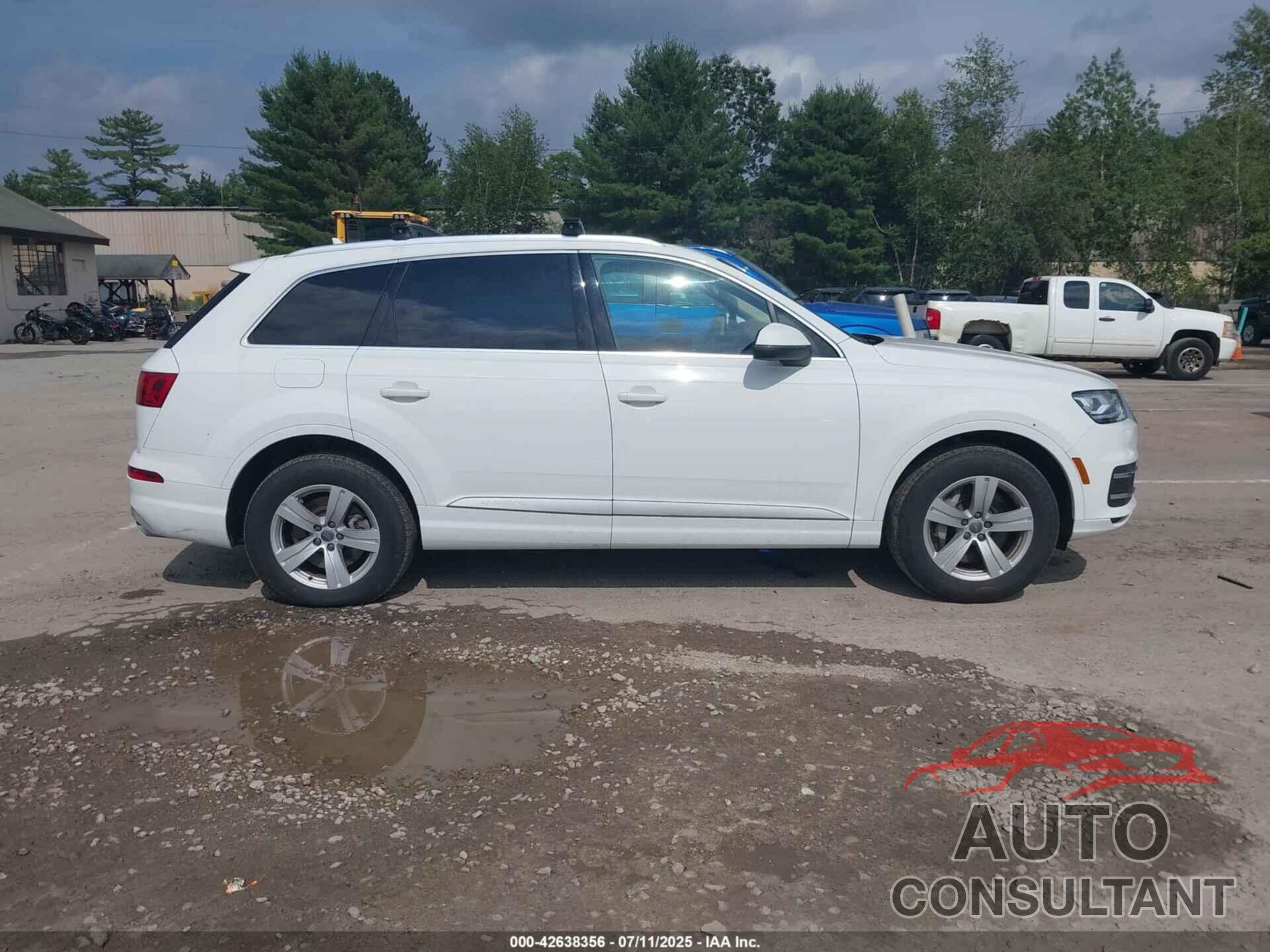 AUDI Q7 2017 - WA1LHAF70HD049844