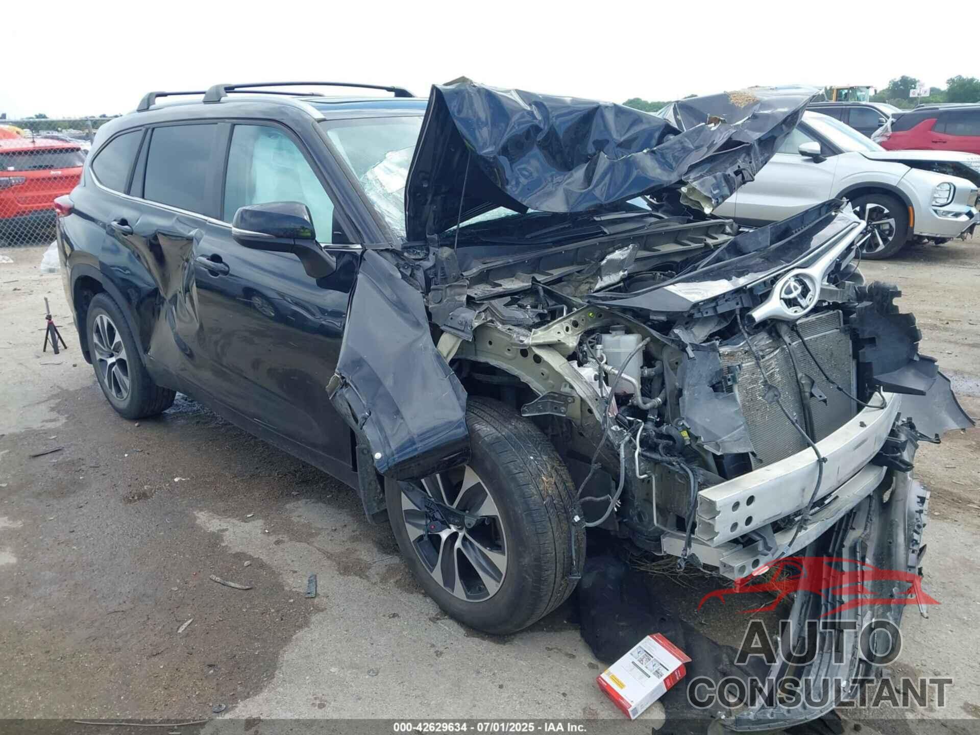 TOYOTA HIGHLANDER 2023 - 5TDKDRAH7PS024941