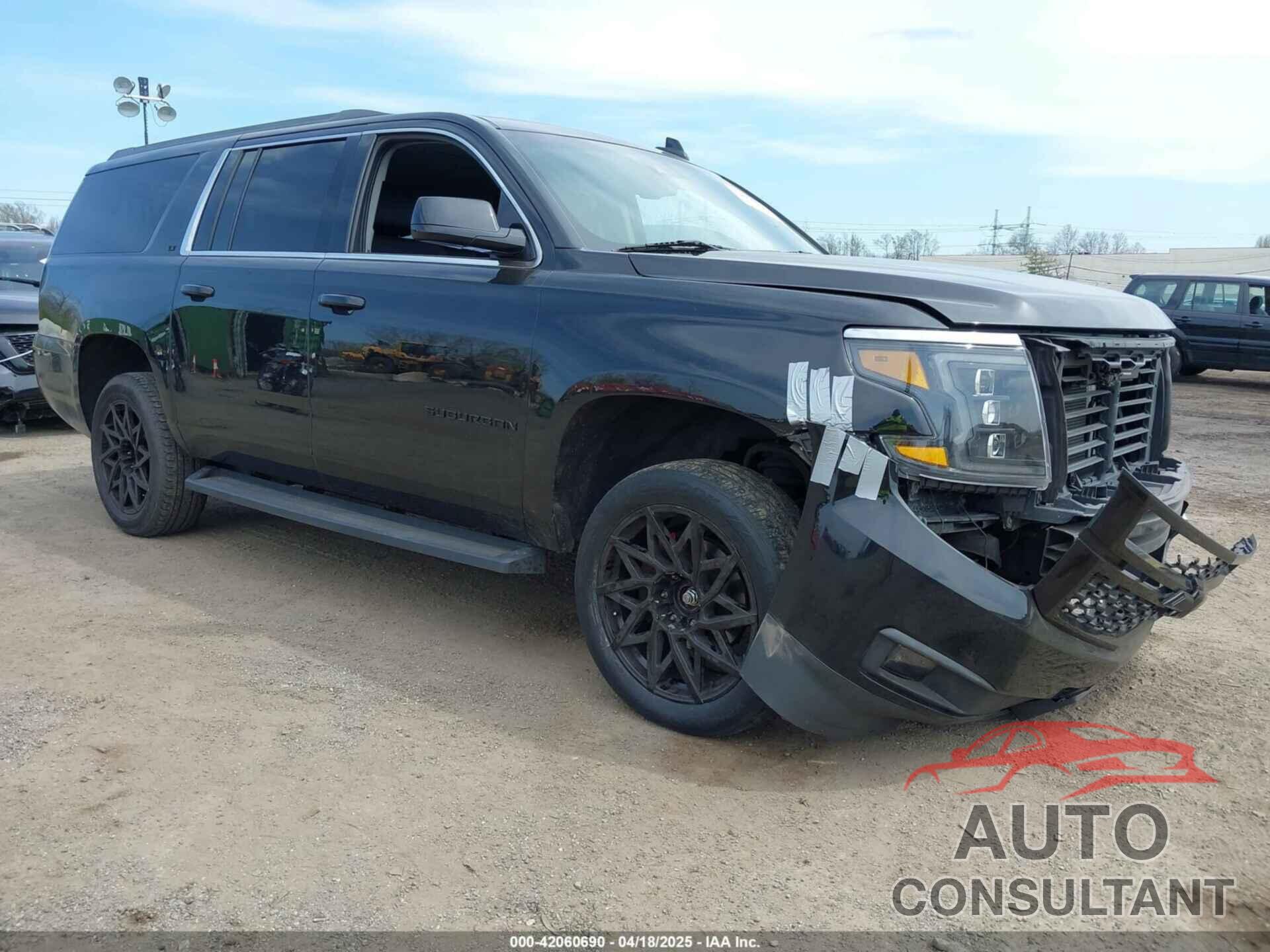 CHEVROLET SUBURBAN 2017 - 1GNSKHKCXHR194365