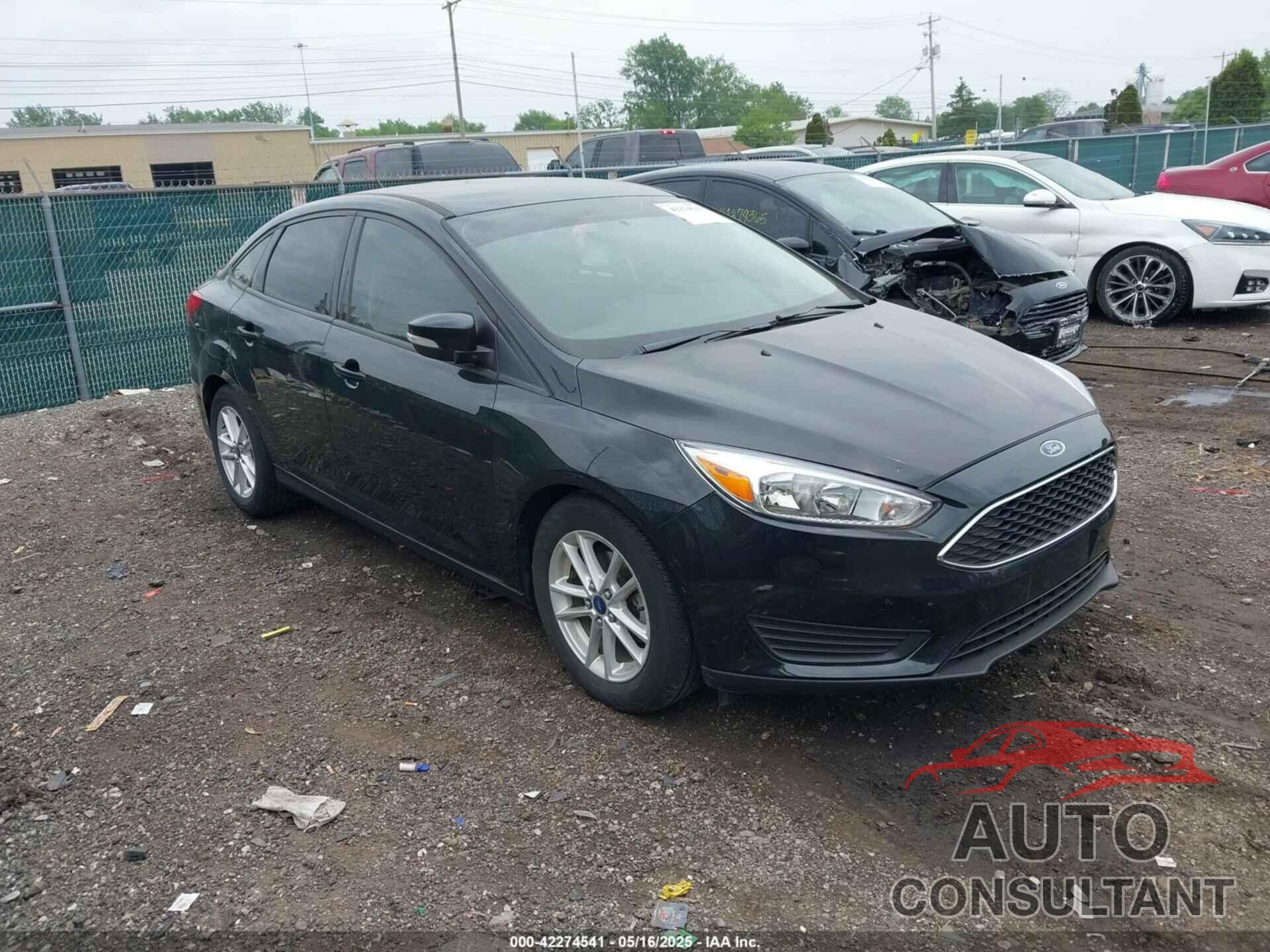 FORD FOCUS 2015 - 1FADP3F26FL239511