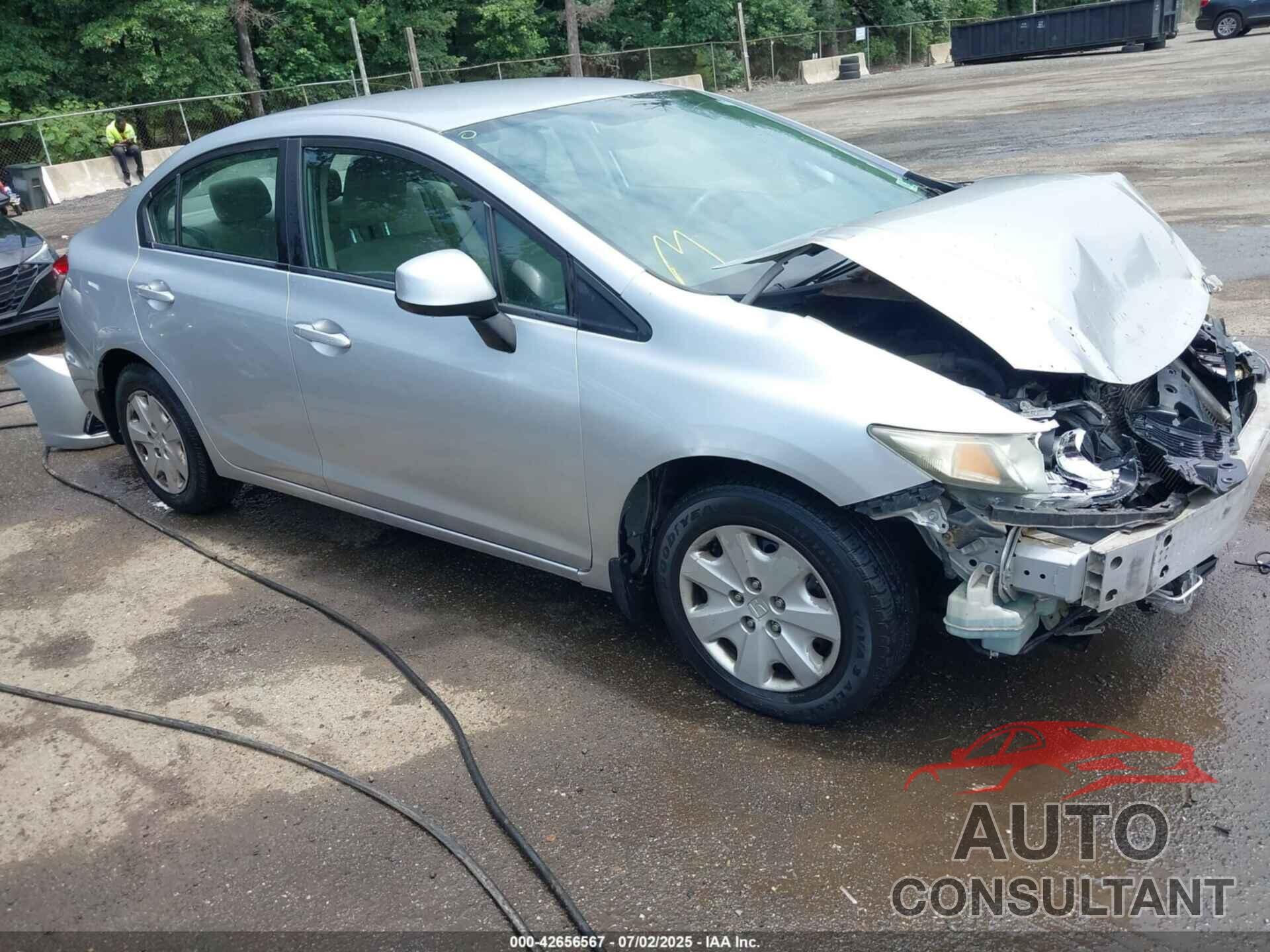 HONDA CIVIC 2013 - 2HGFB2F55DH501150