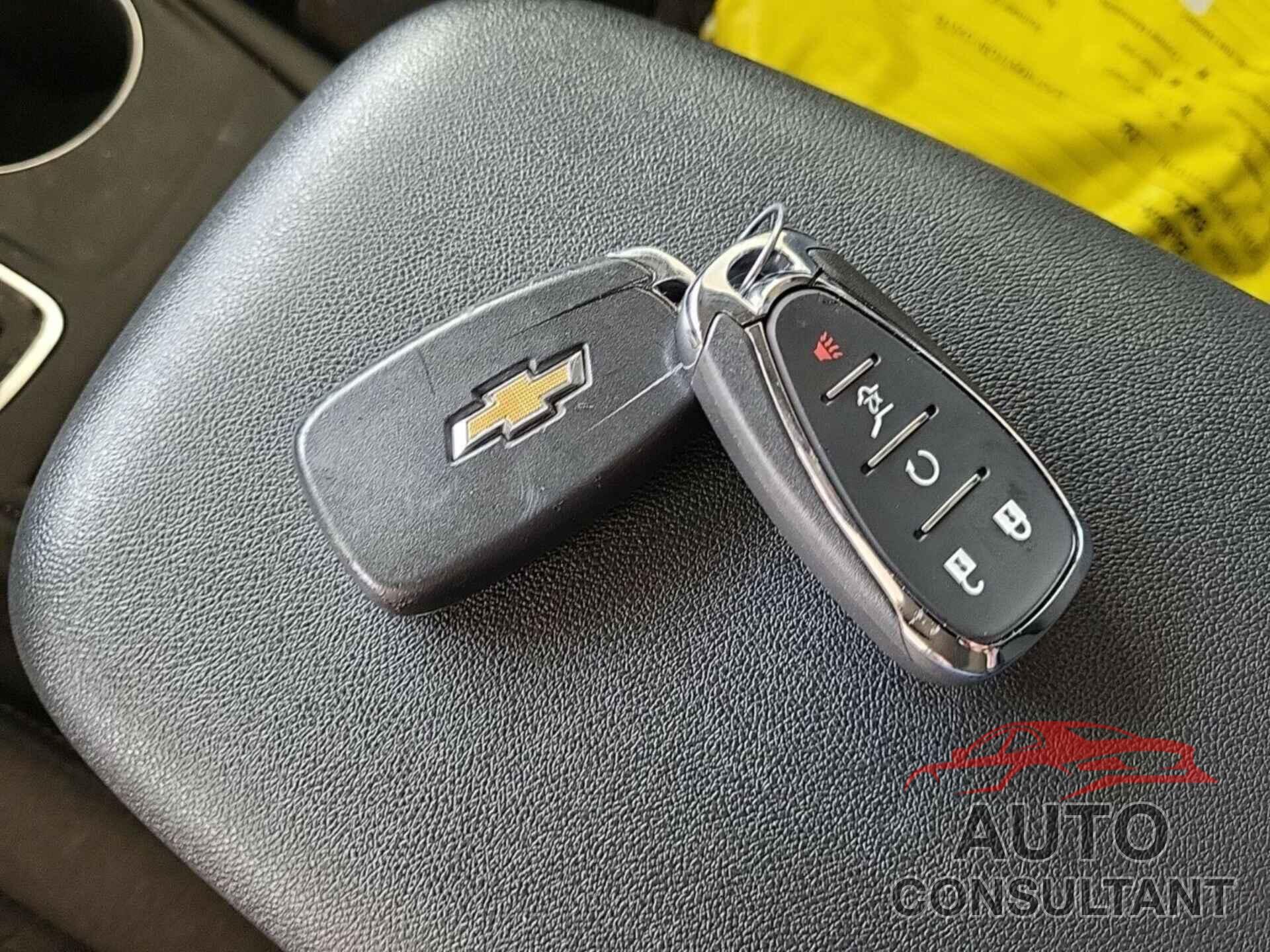 CHEVROLET EQUINOX 2023 - 3GNAXJEG8PL237674