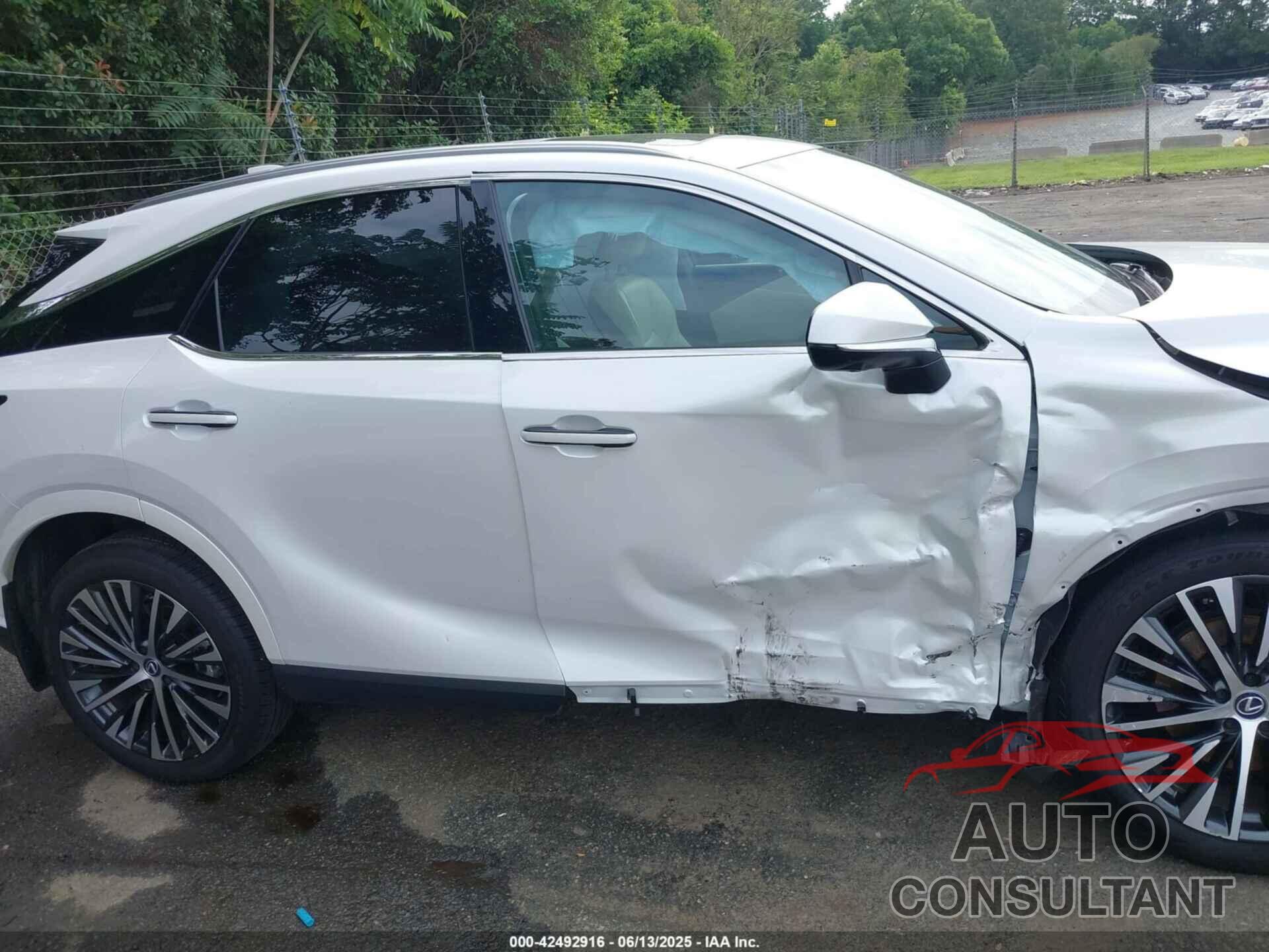 LEXUS RX 350 2024 - 2T2BAMCA6RC069209