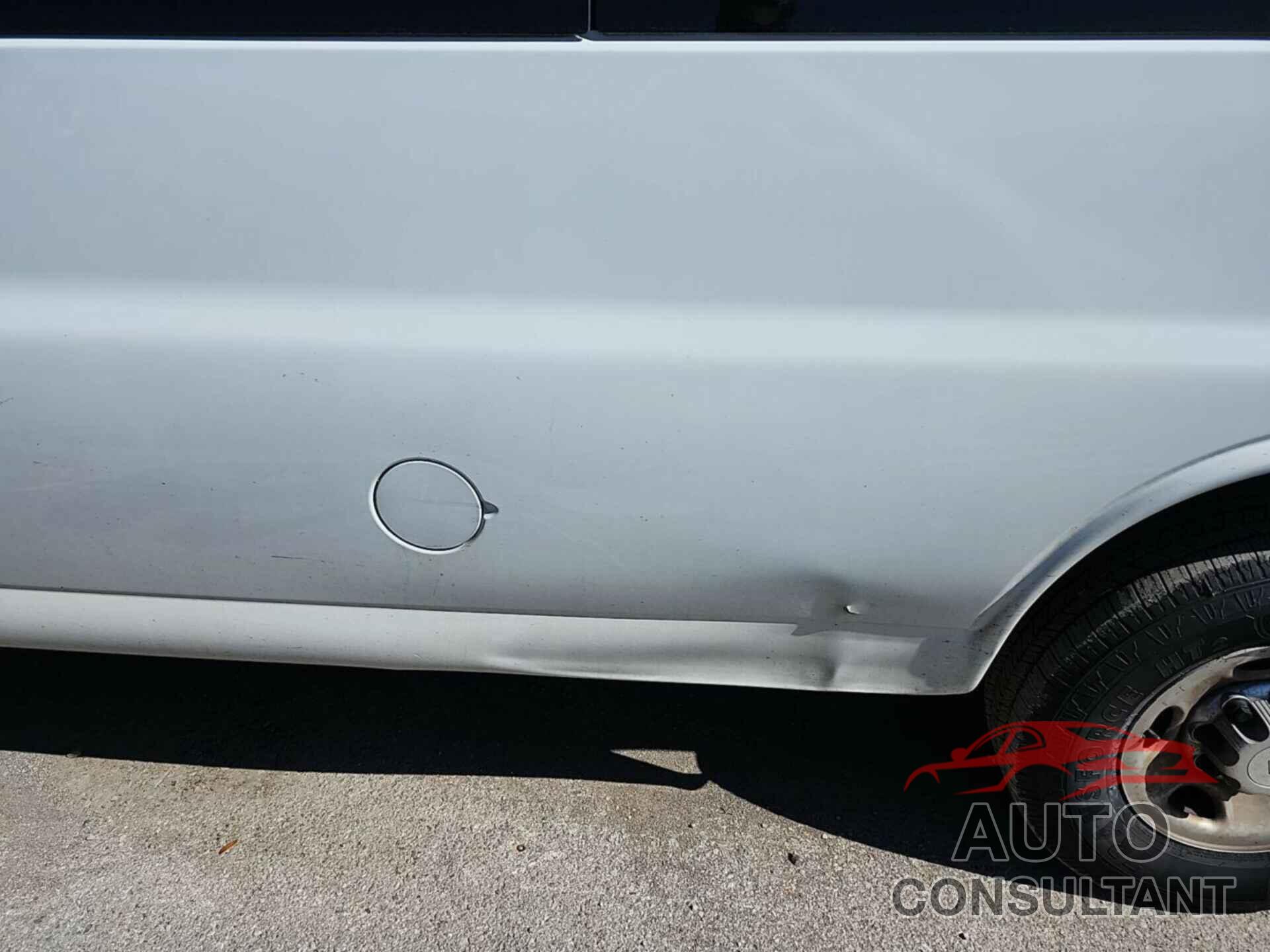 CHEVROLET EXPRESS G3500 2016 - 1GAZGNFG0G1257791