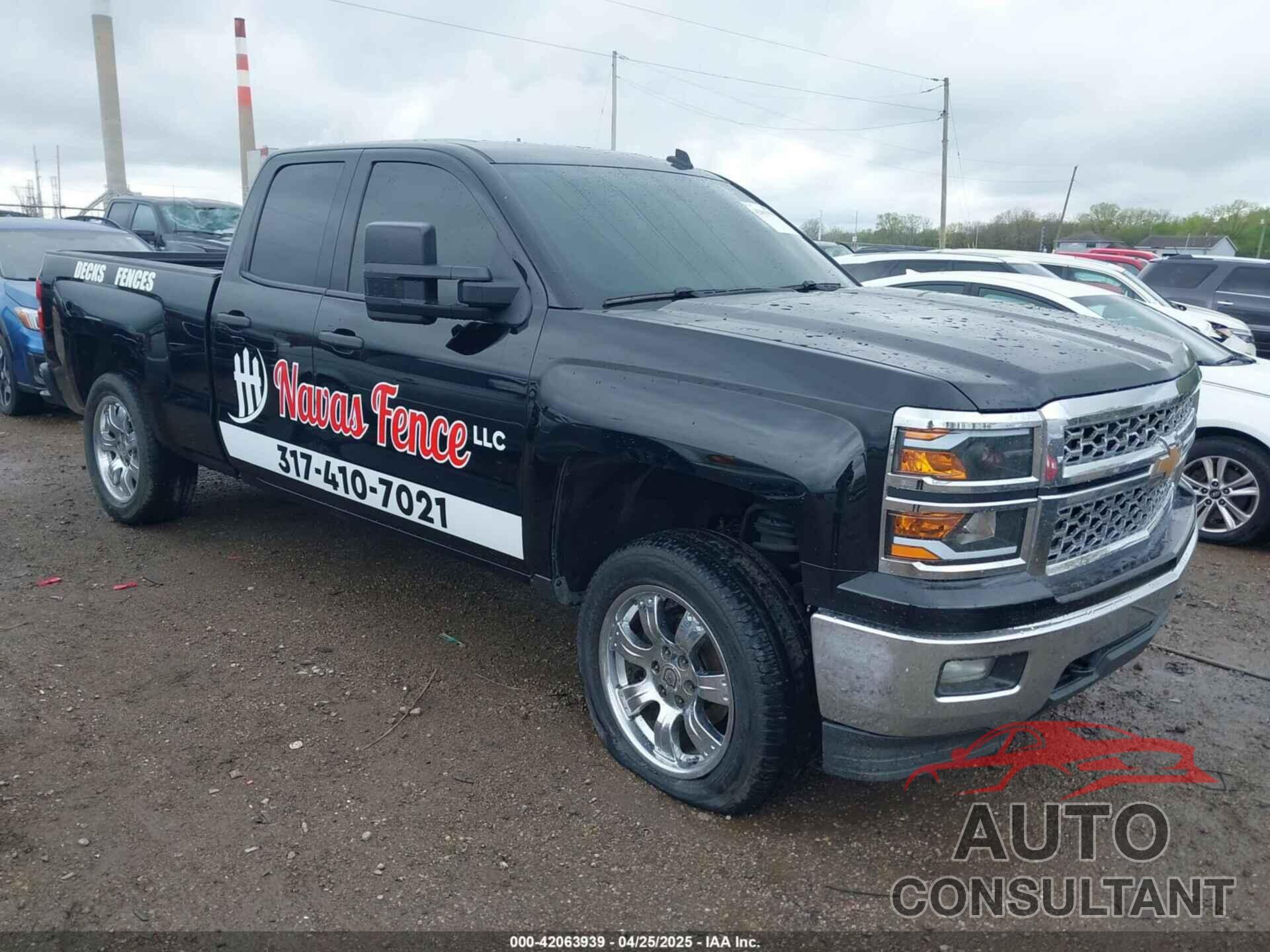 CHEVROLET SILVERADO 1500 2014 - 1GCVKREC4EZ327320