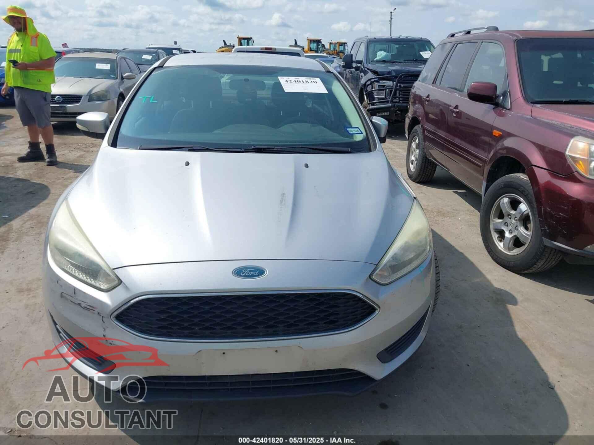 FORD FOCUS 2015 - 1FADP3F21FL348863