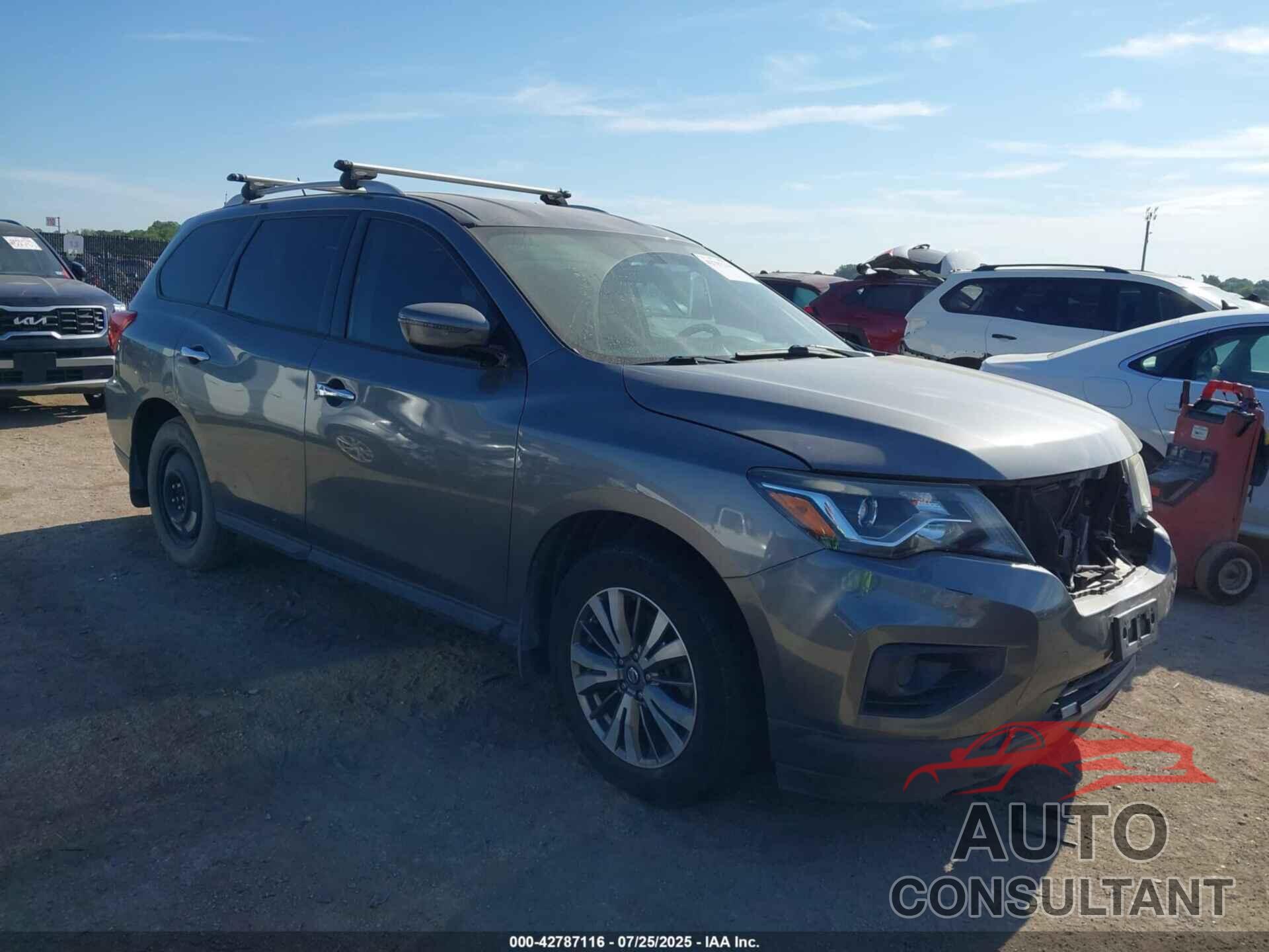 NISSAN PATHFINDER 2018 - 5N1DR2MN6JC624826