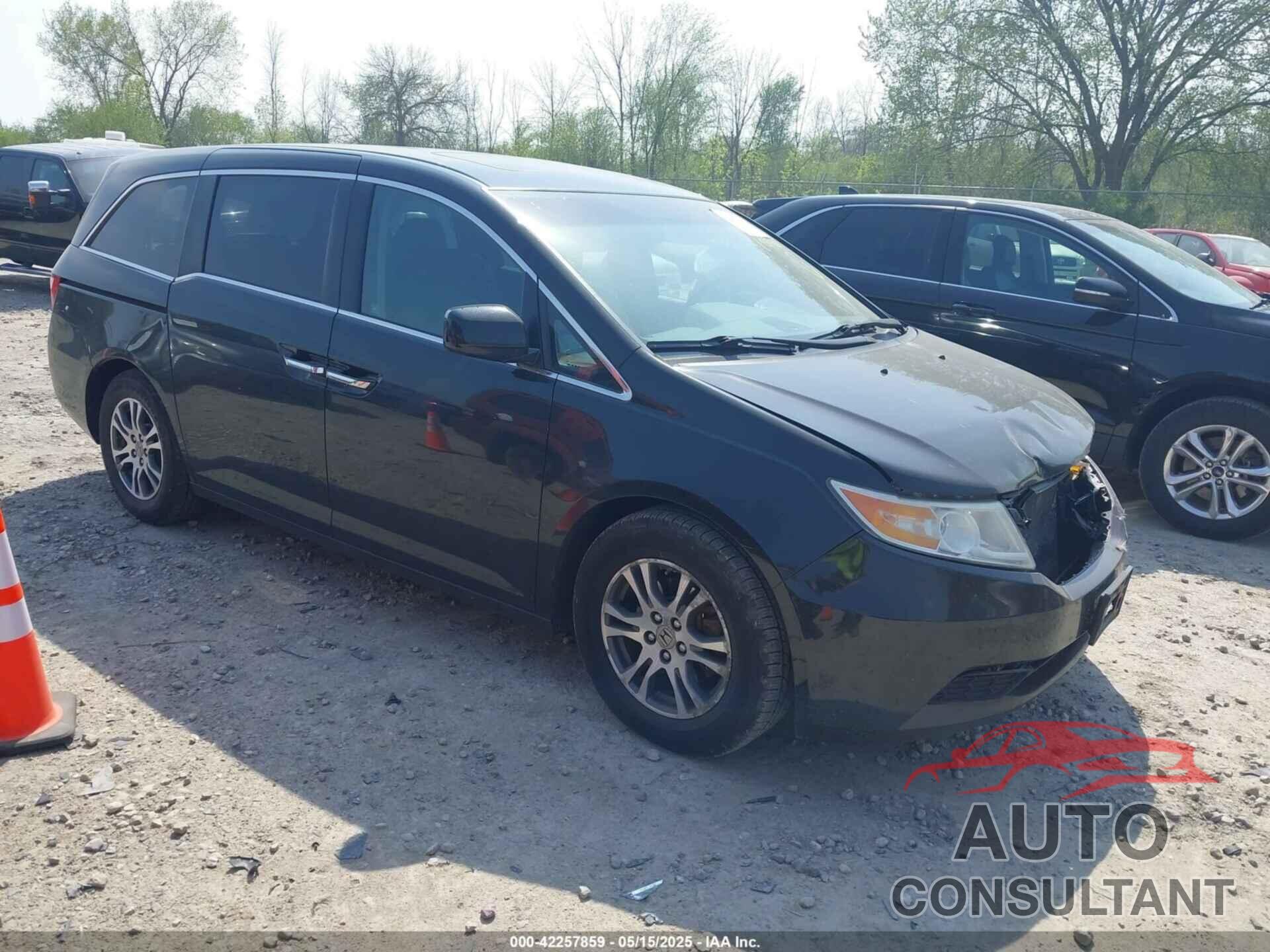 HONDA ODYSSEY 2011 - 5FNRL5H68BB047527