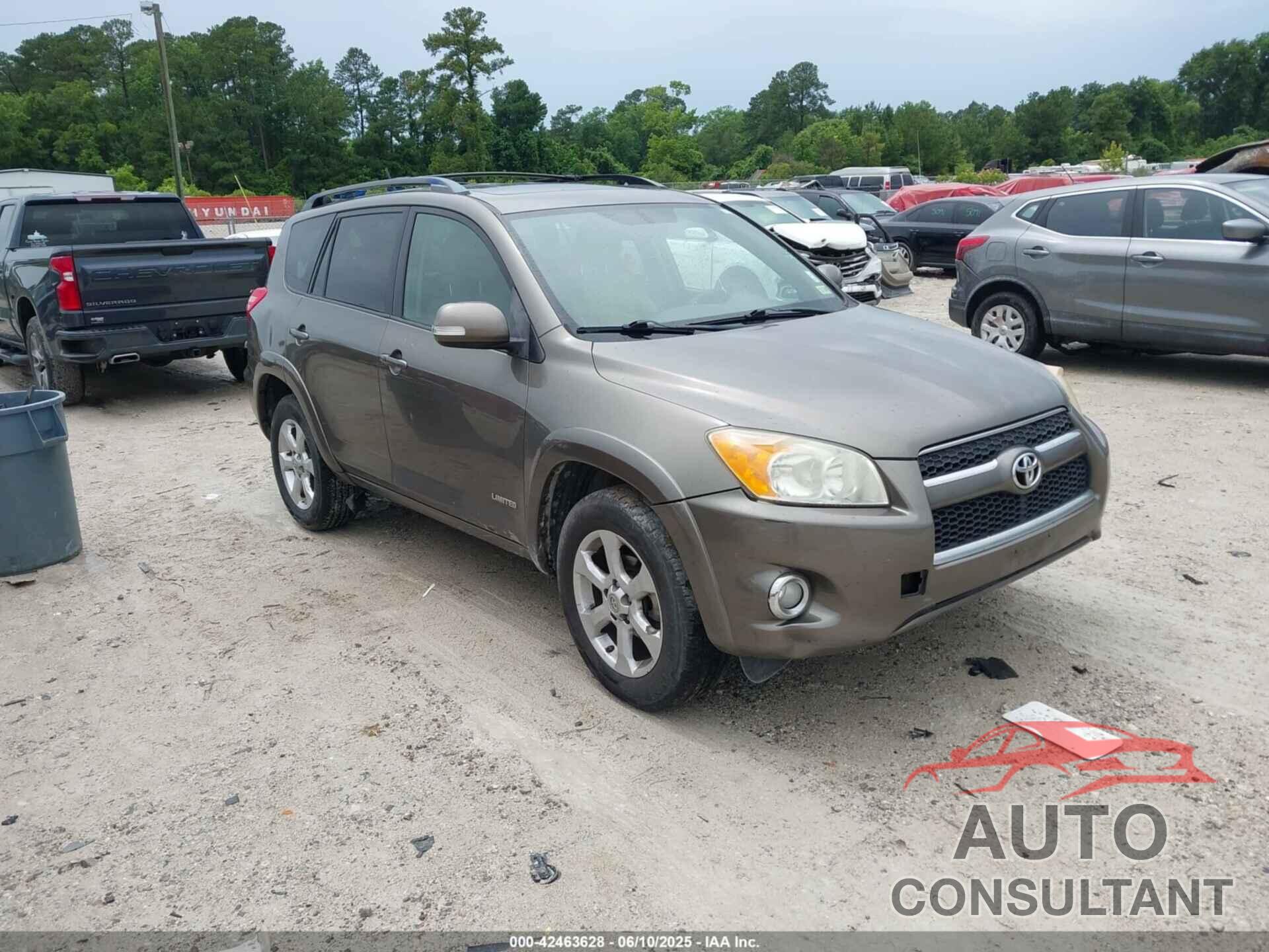 TOYOTA RAV4 2010 - JTMDF4DV3AD036367