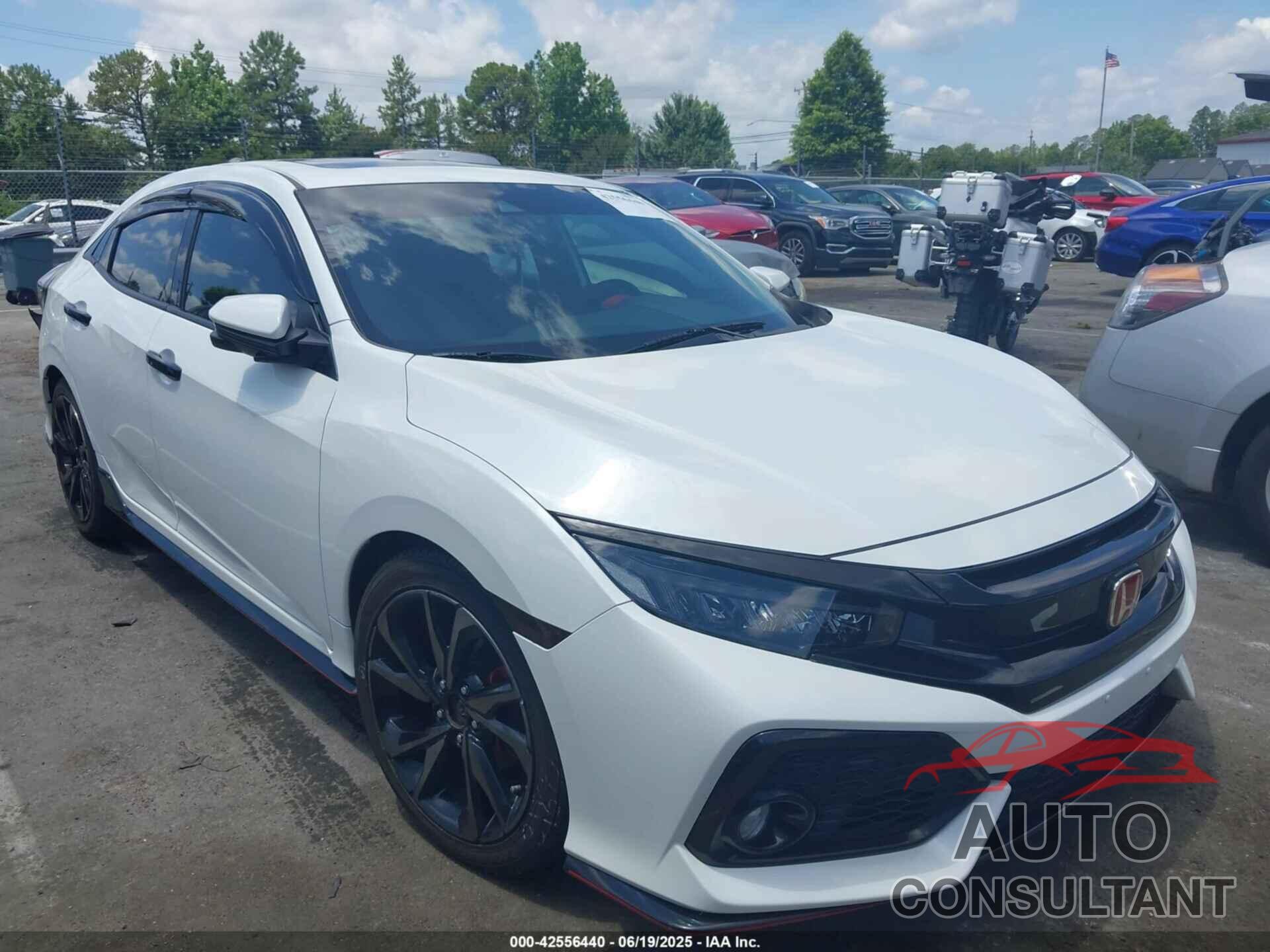 HONDA CIVIC 2017 - SHHFK7H94HU227395