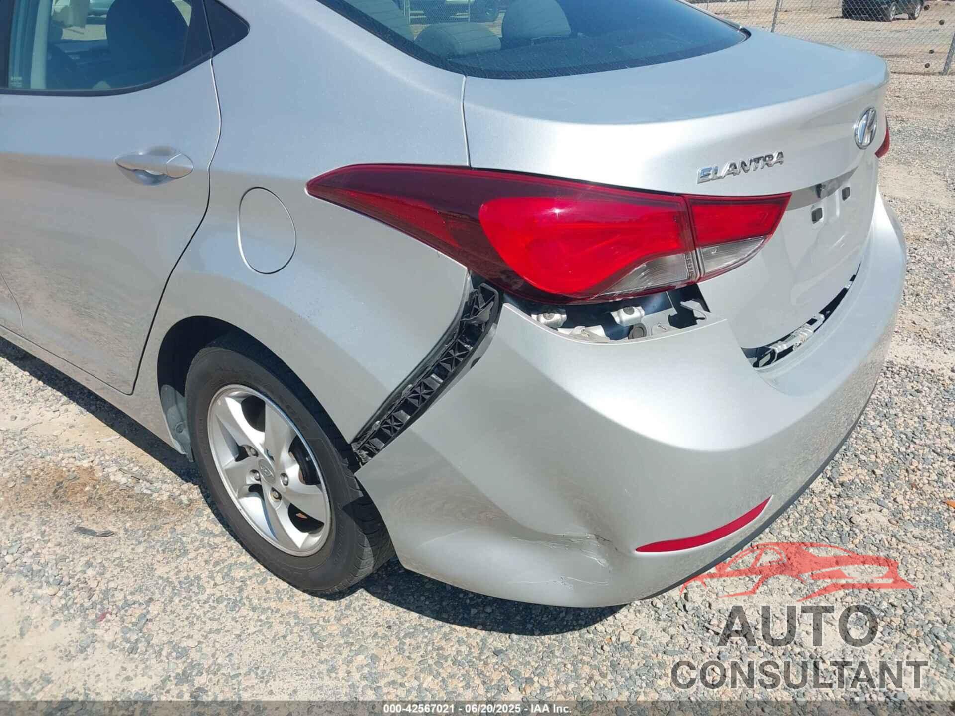 HYUNDAI ELANTRA 2015 - 5NPDH4AE1FH631203