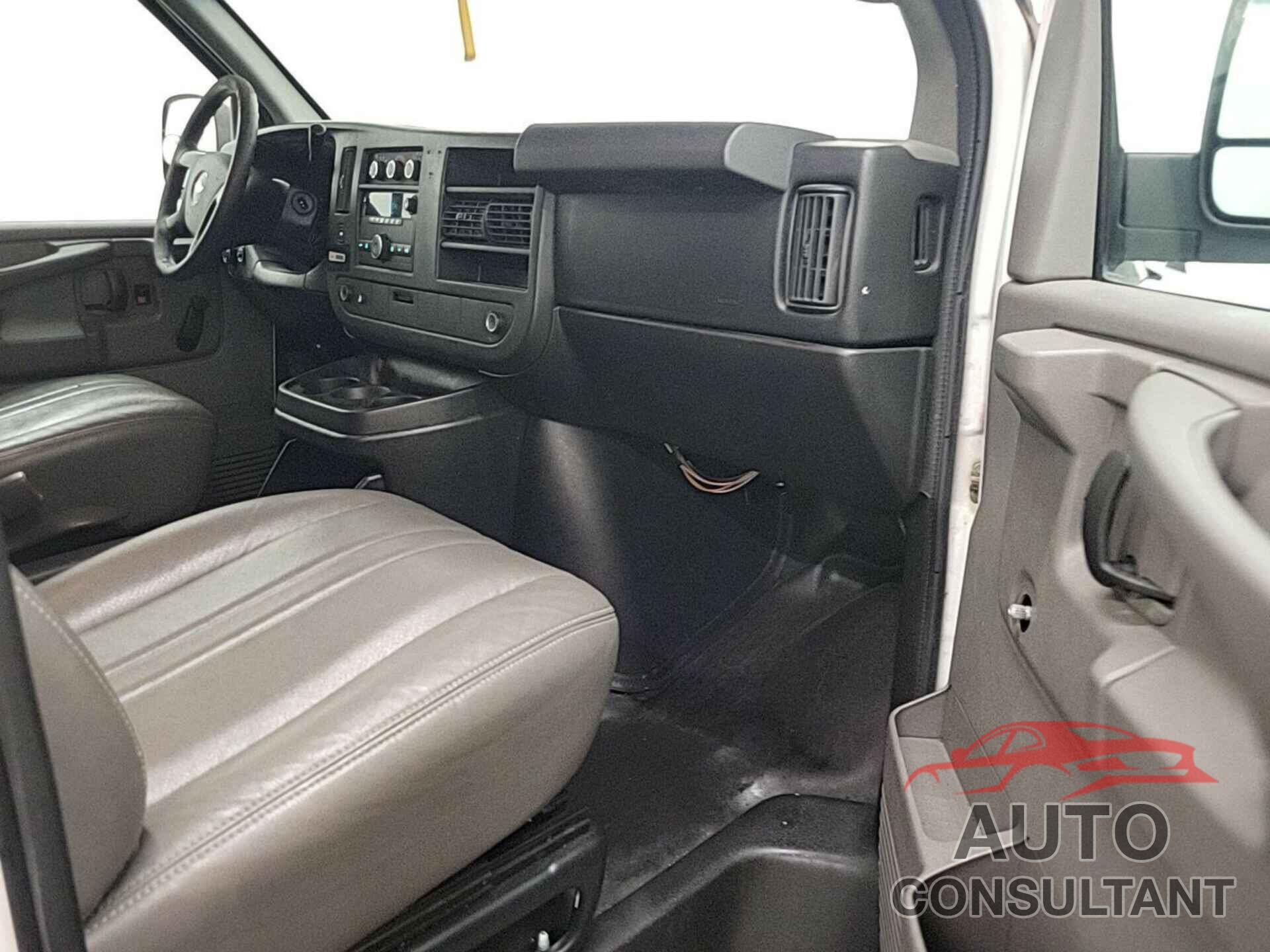 CHEVROLET EXPRESS 1500 2012 - 1GCSGAFXXC1188426