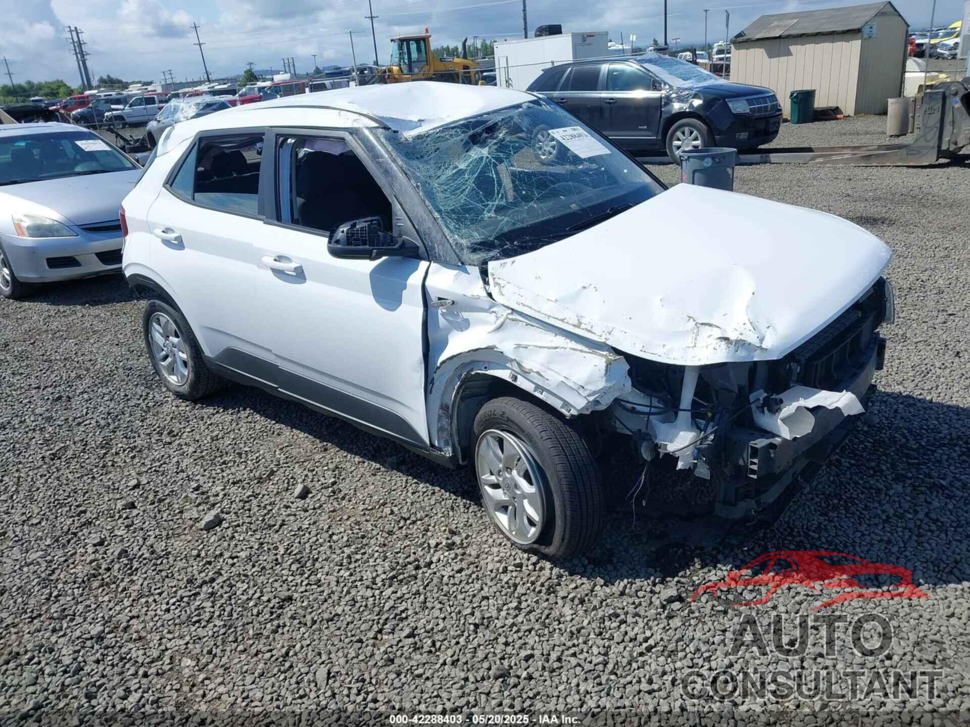 HYUNDAI VENUE 2021 - KMHRB8A31MU103284