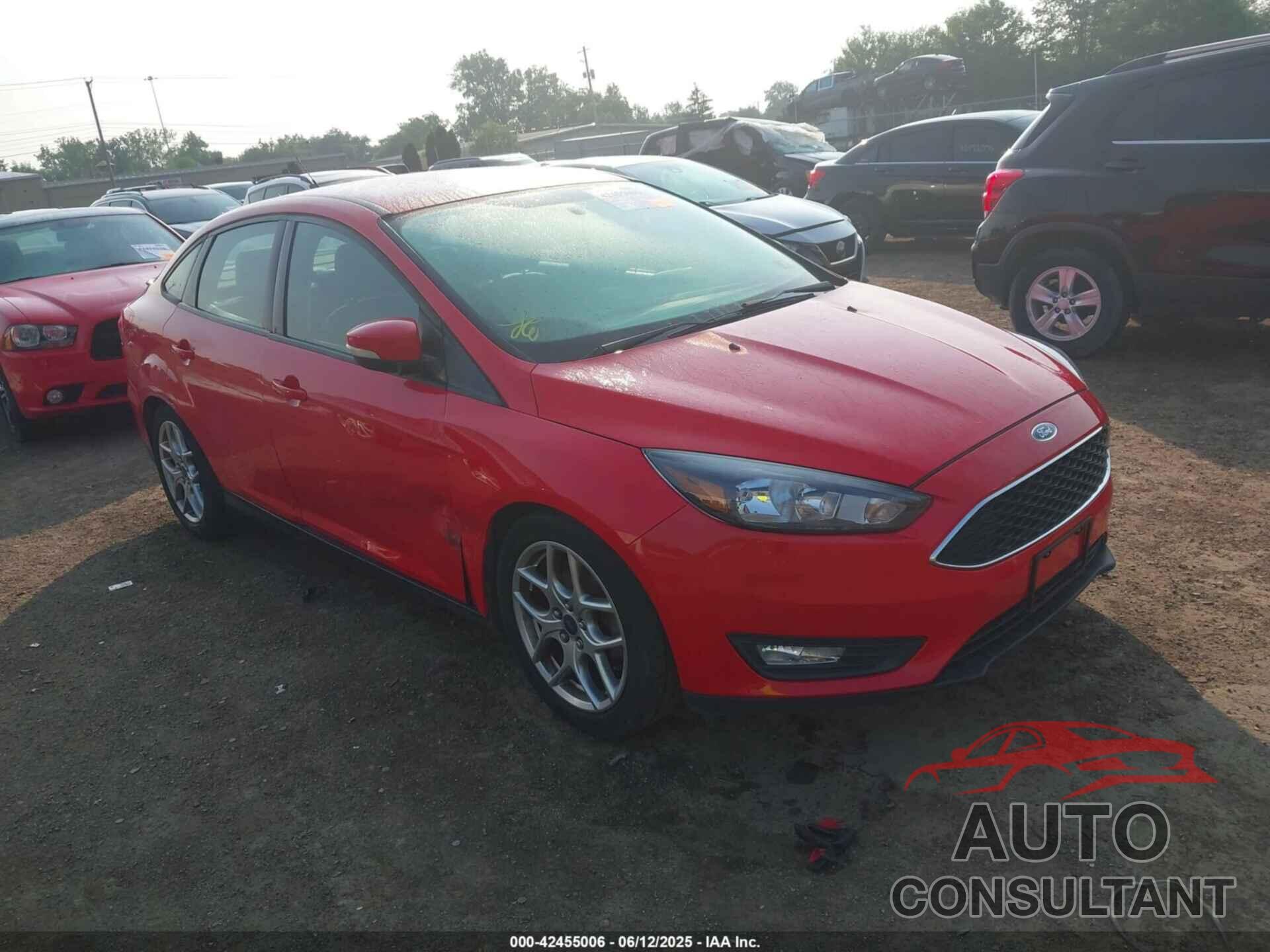 FORD FOCUS 2015 - 1FADP3F23FL383842