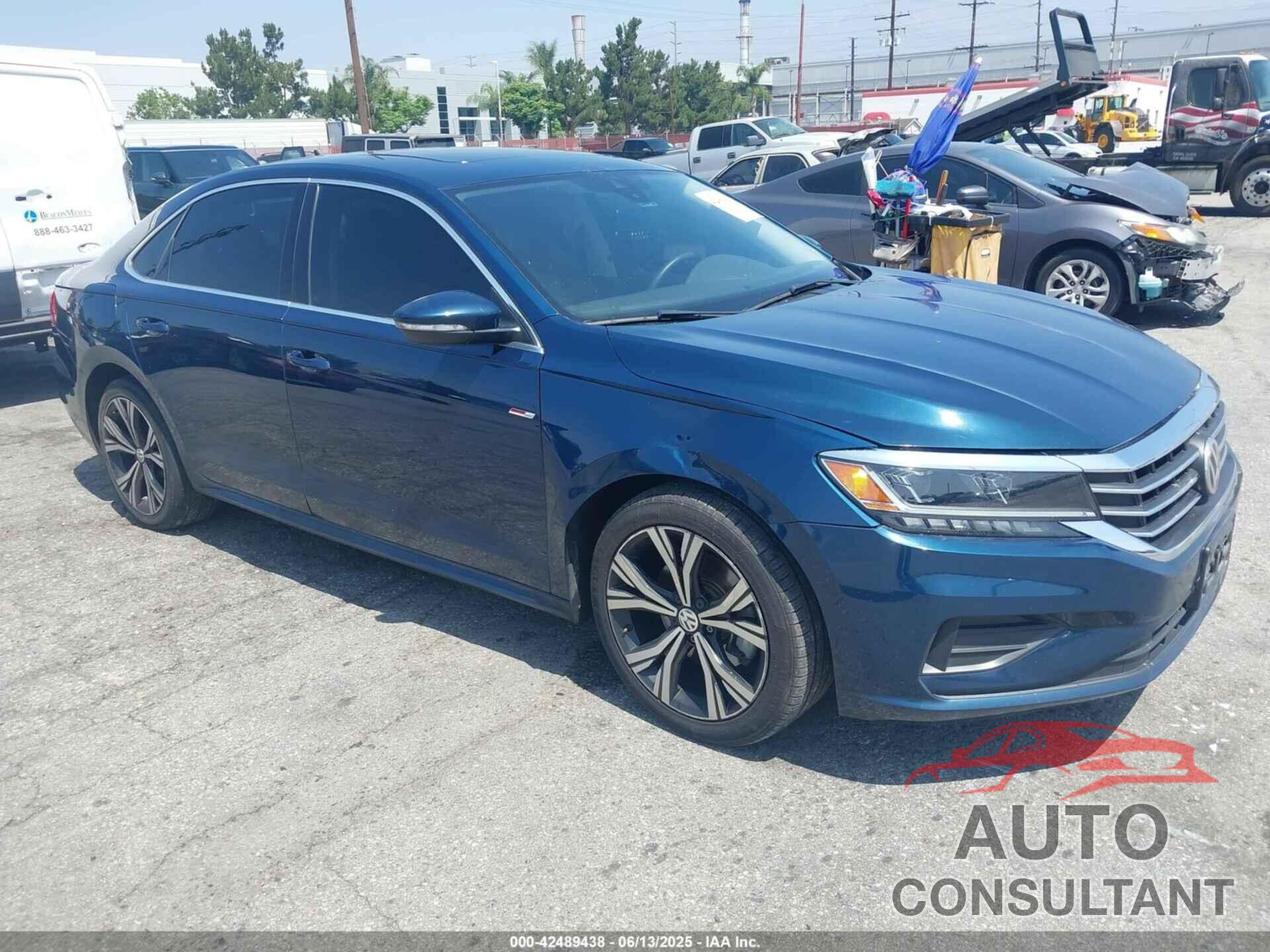 VOLKSWAGEN PASSAT 2021 - 1VWSA7A33MC007887