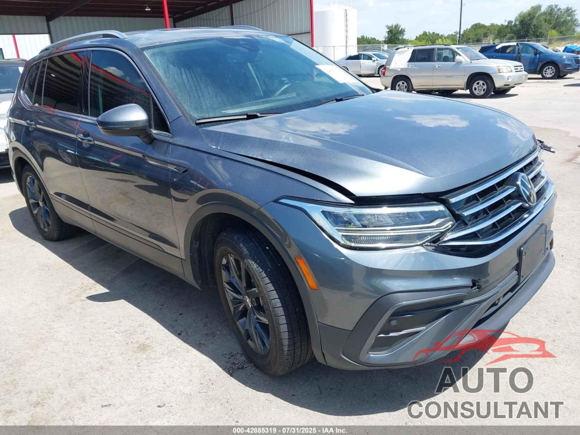 VOLKSWAGEN TIGUAN 2024 - 3VV3B7AX5RM049198