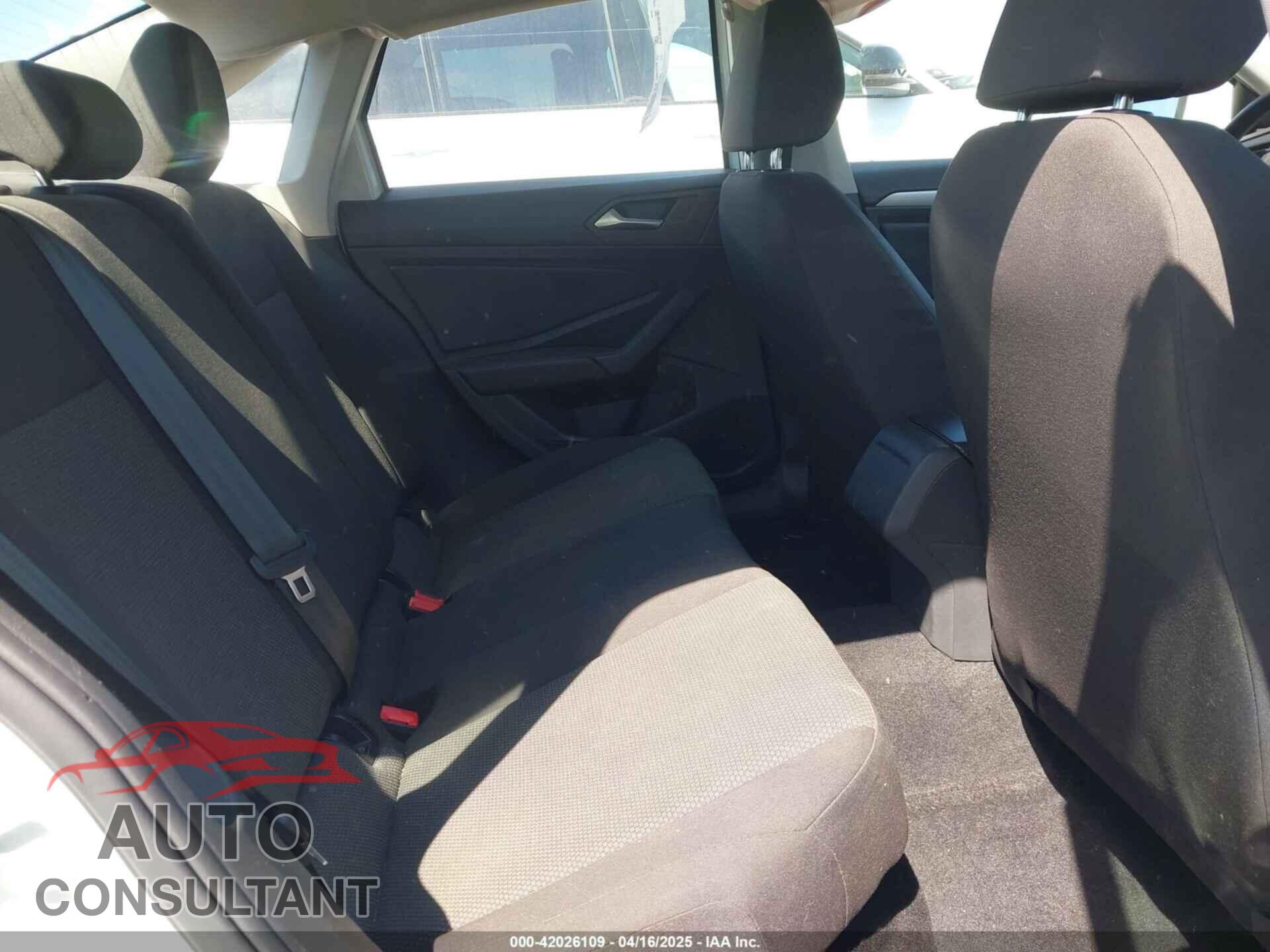 VOLKSWAGEN JETTA 2019 - 3VWC57BU3KM062237