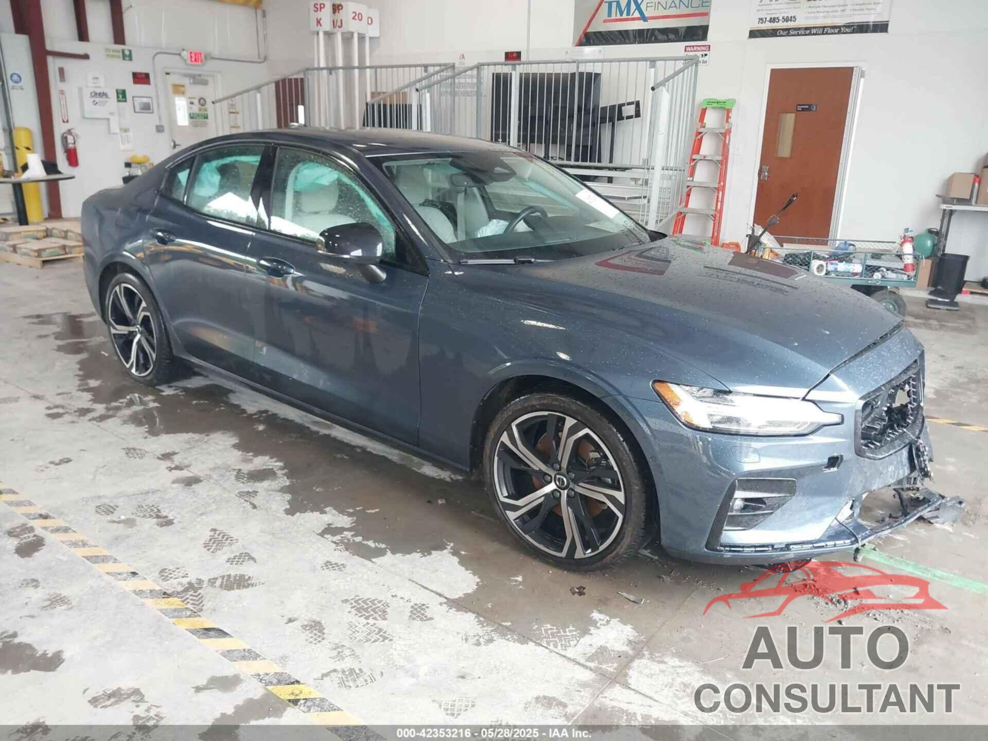 VOLVO S60 2024 - 7JRL12FL0RG295565