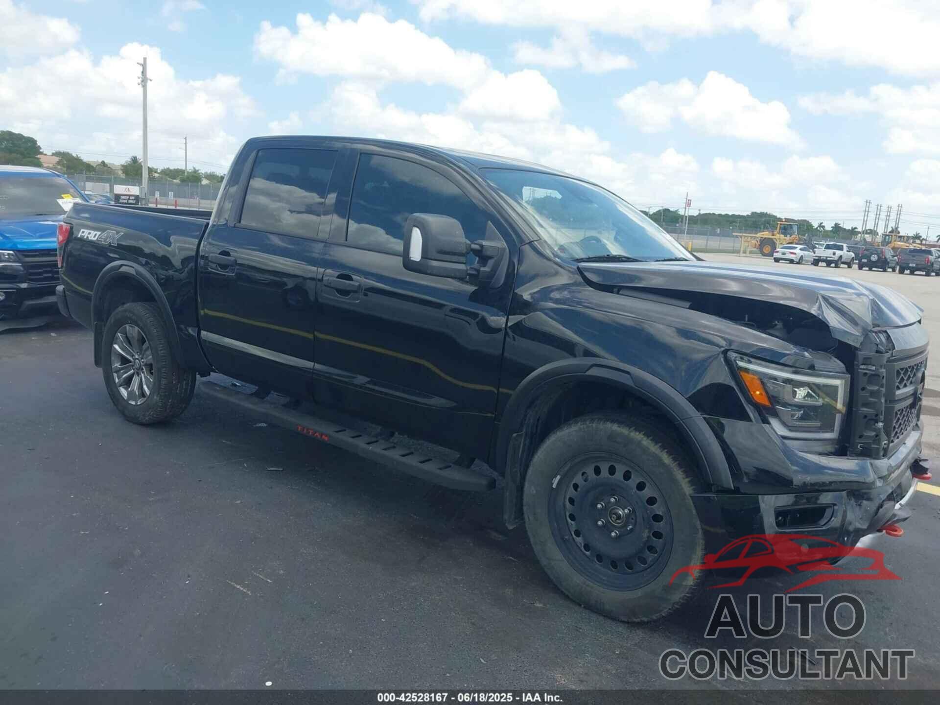 NISSAN TITAN 2024 - 1N6AA1ED5RN105102