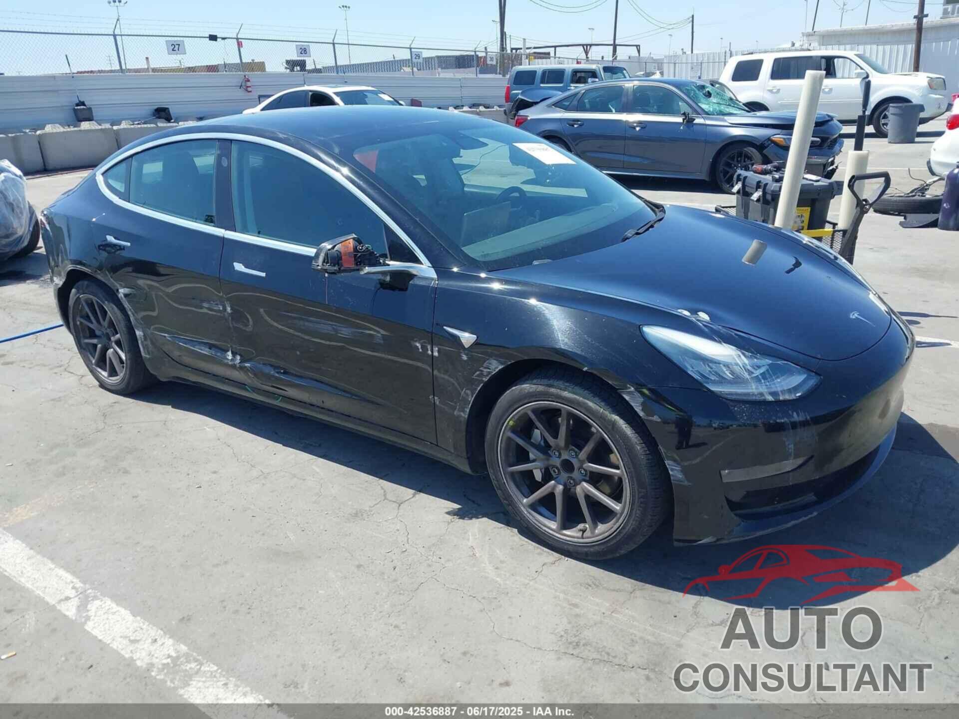 TESLA MODEL 3 2019 - 5YJ3E1EA7KF306638