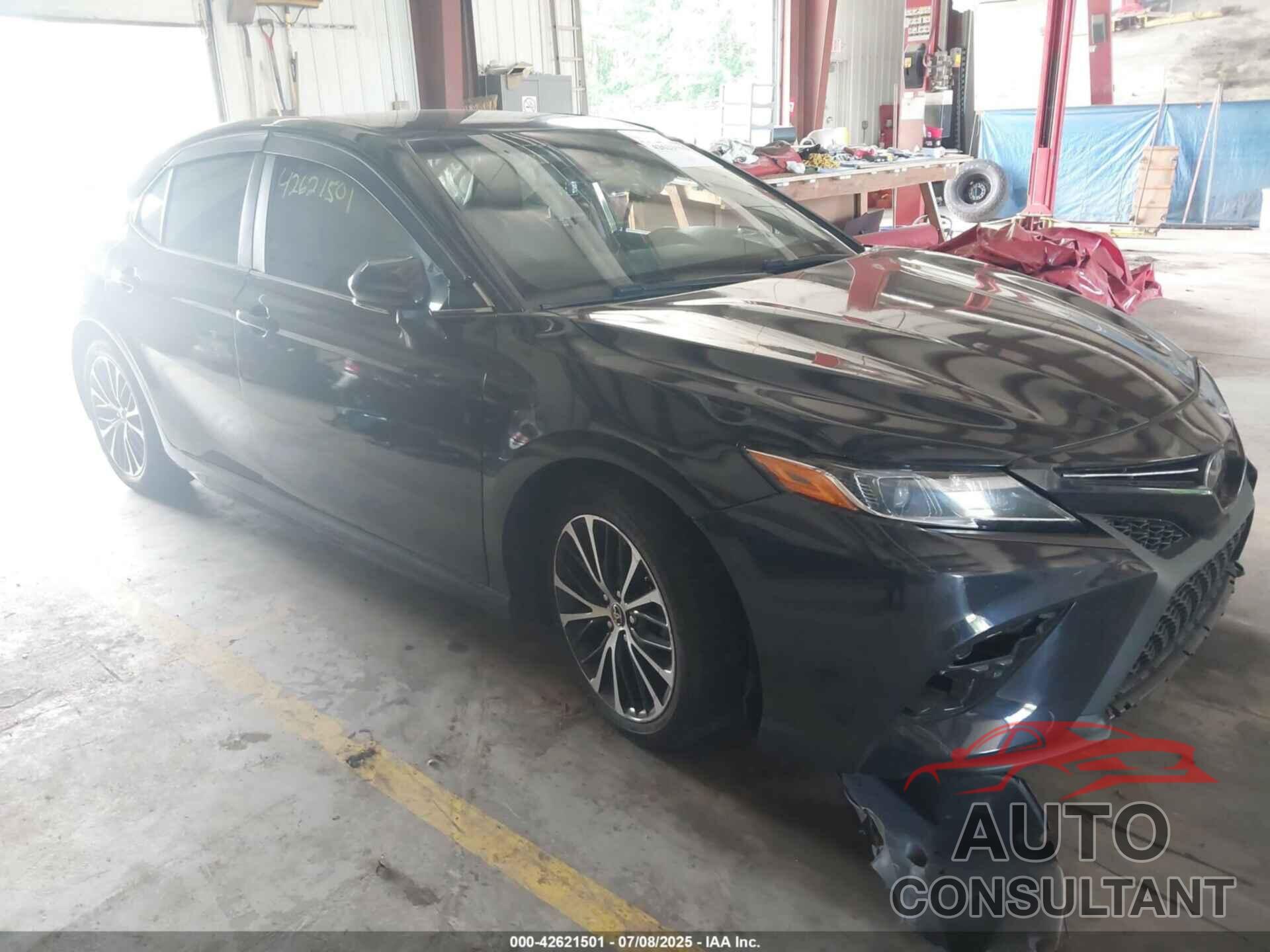 TOYOTA CAMRY 2018 - JTNB11HK7J3044736