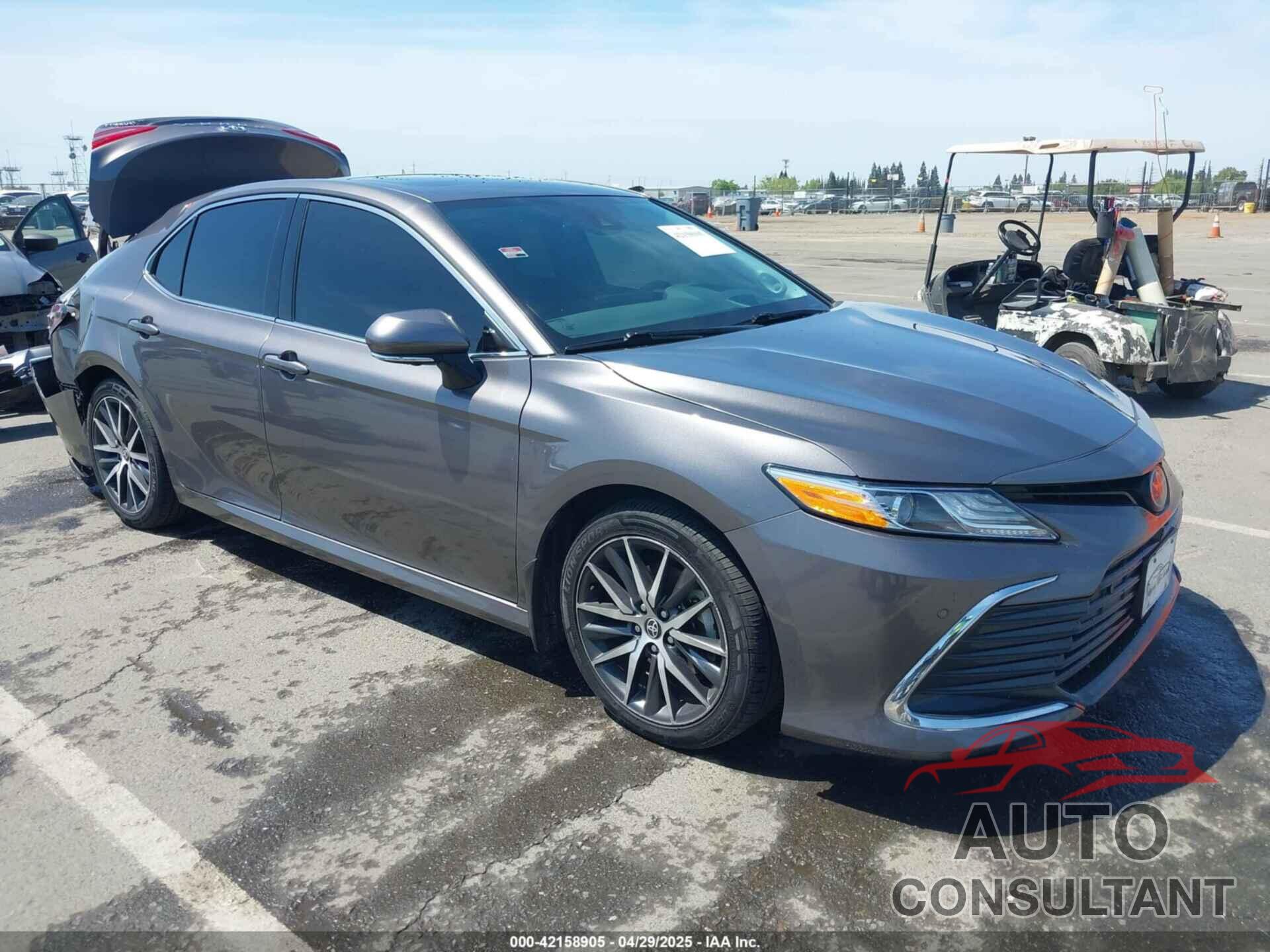 TOYOTA CAMRY 2022 - 4T1F31AK6NU592331